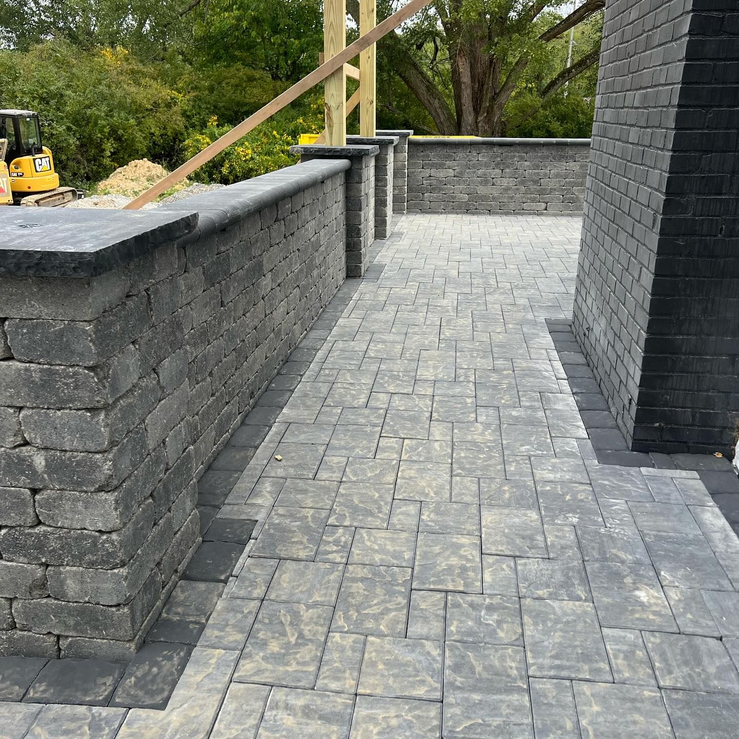  for Henney’s Custom Hardscapes in Canonsburg, PA