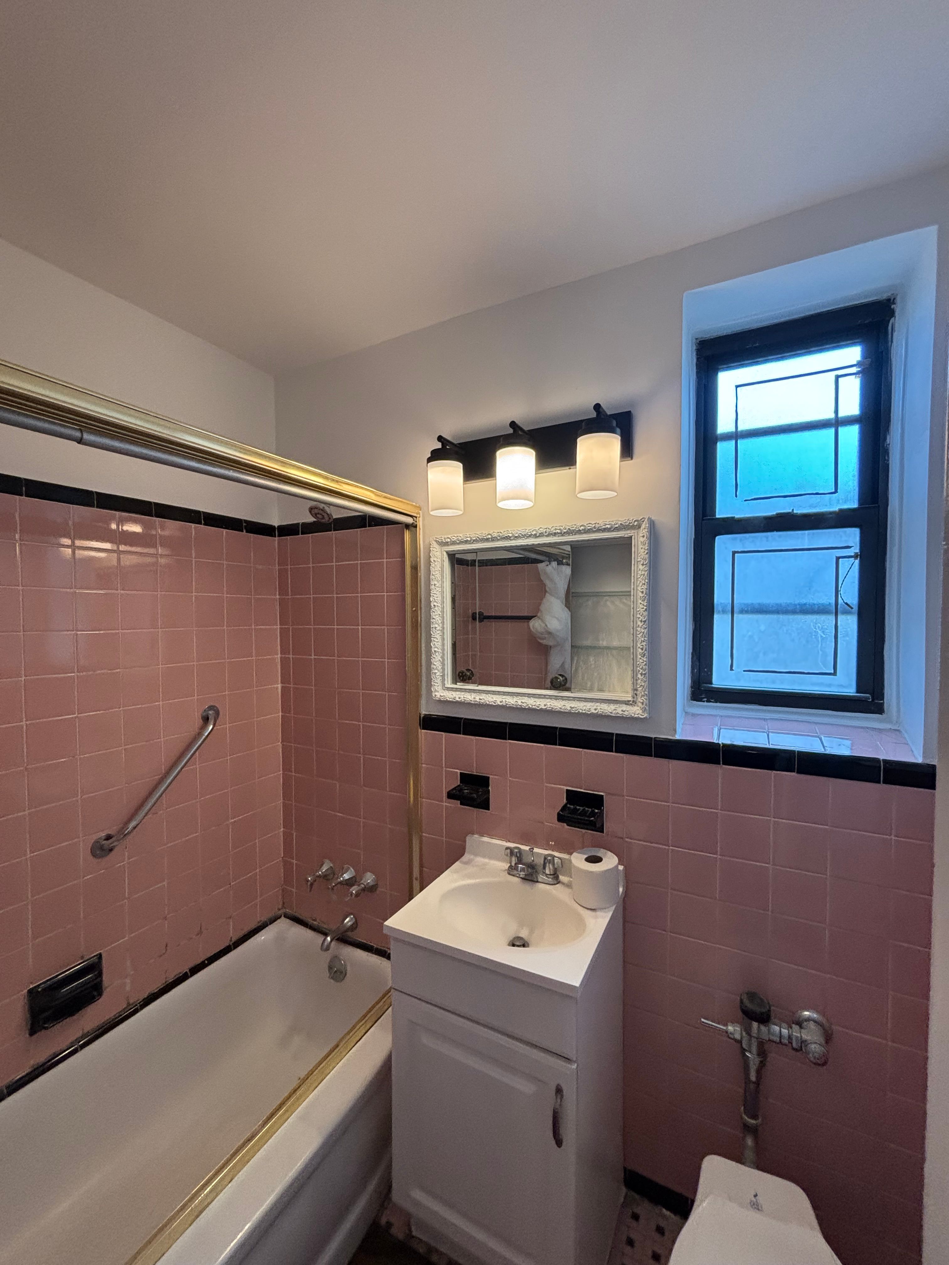  for Arpi & Alvarado Painting and Repair in Brooklyn, NY