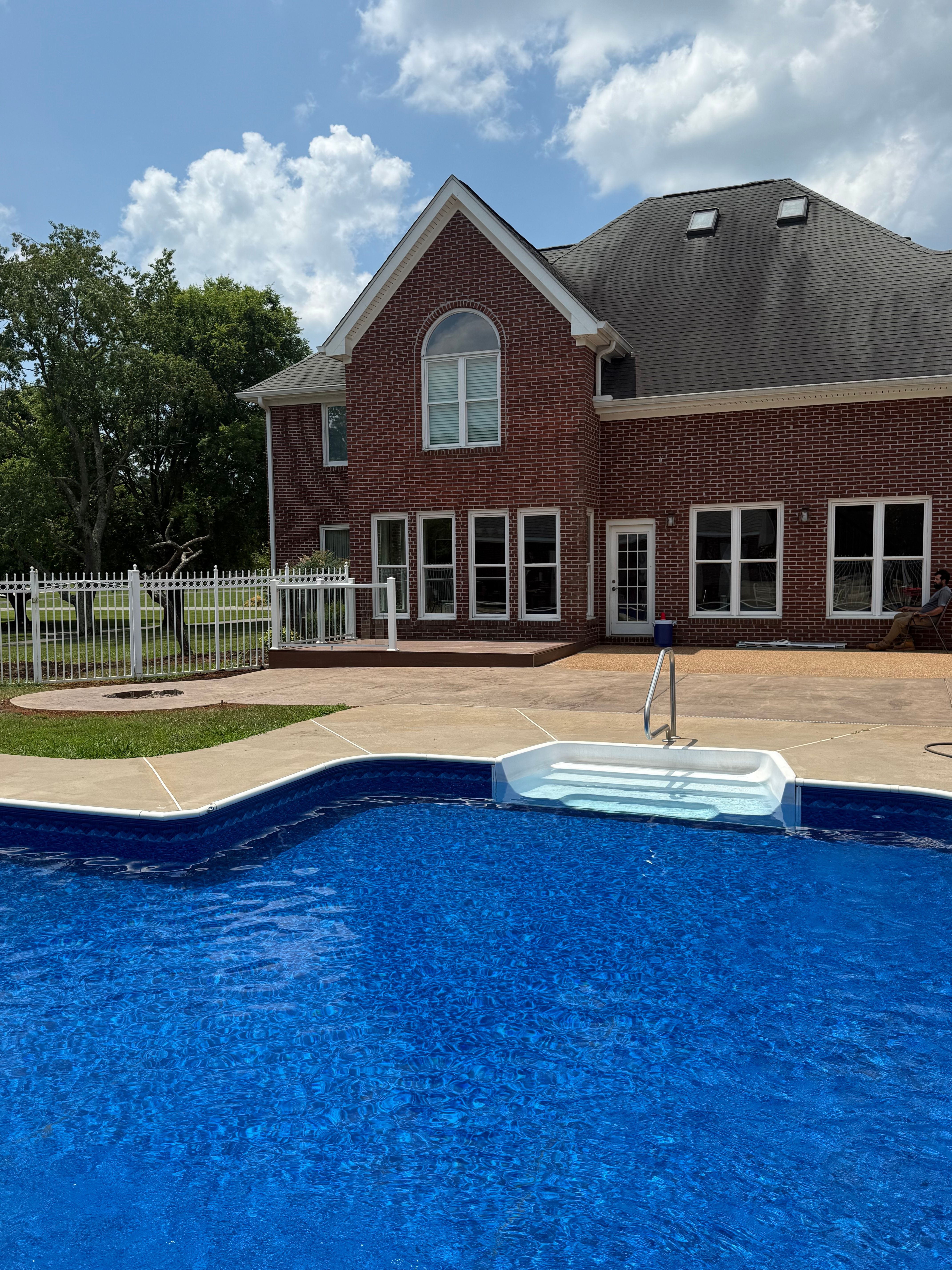  for Deck Escapes and Outdoor Living in Knoxville, TN