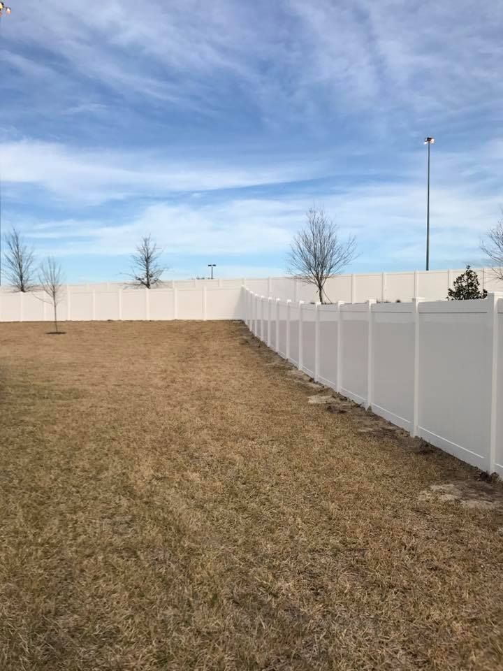  for Red's Premier Fencing LLC  in Jacksonville, FL