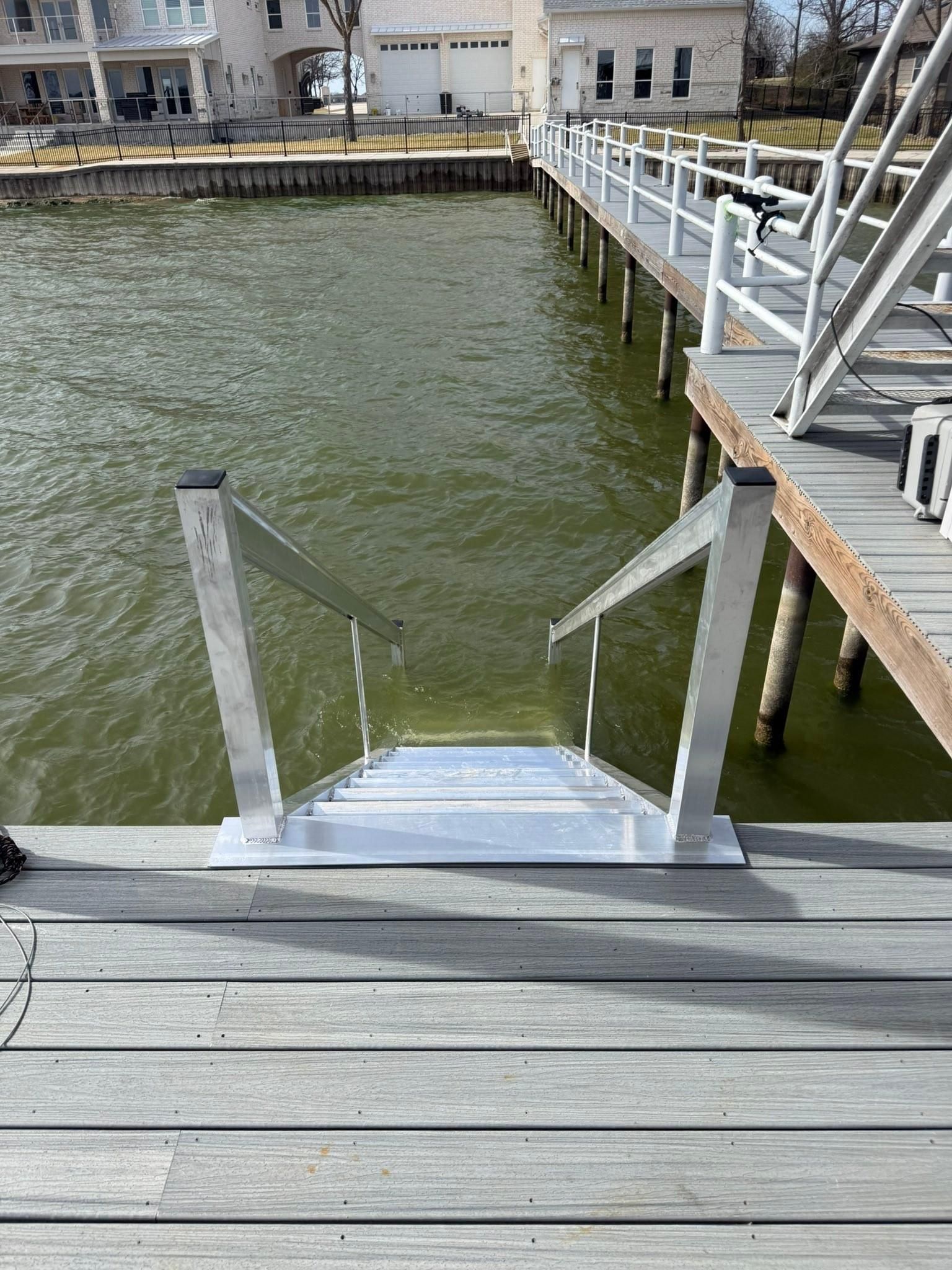  for Cowboy Construction in Palestine, TX