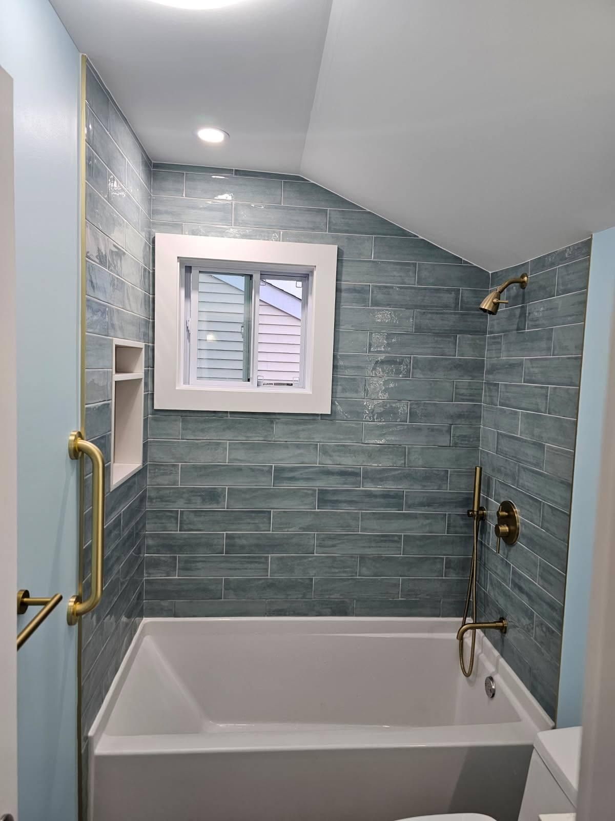 for New Vision Contracting in Suffolk County, NY