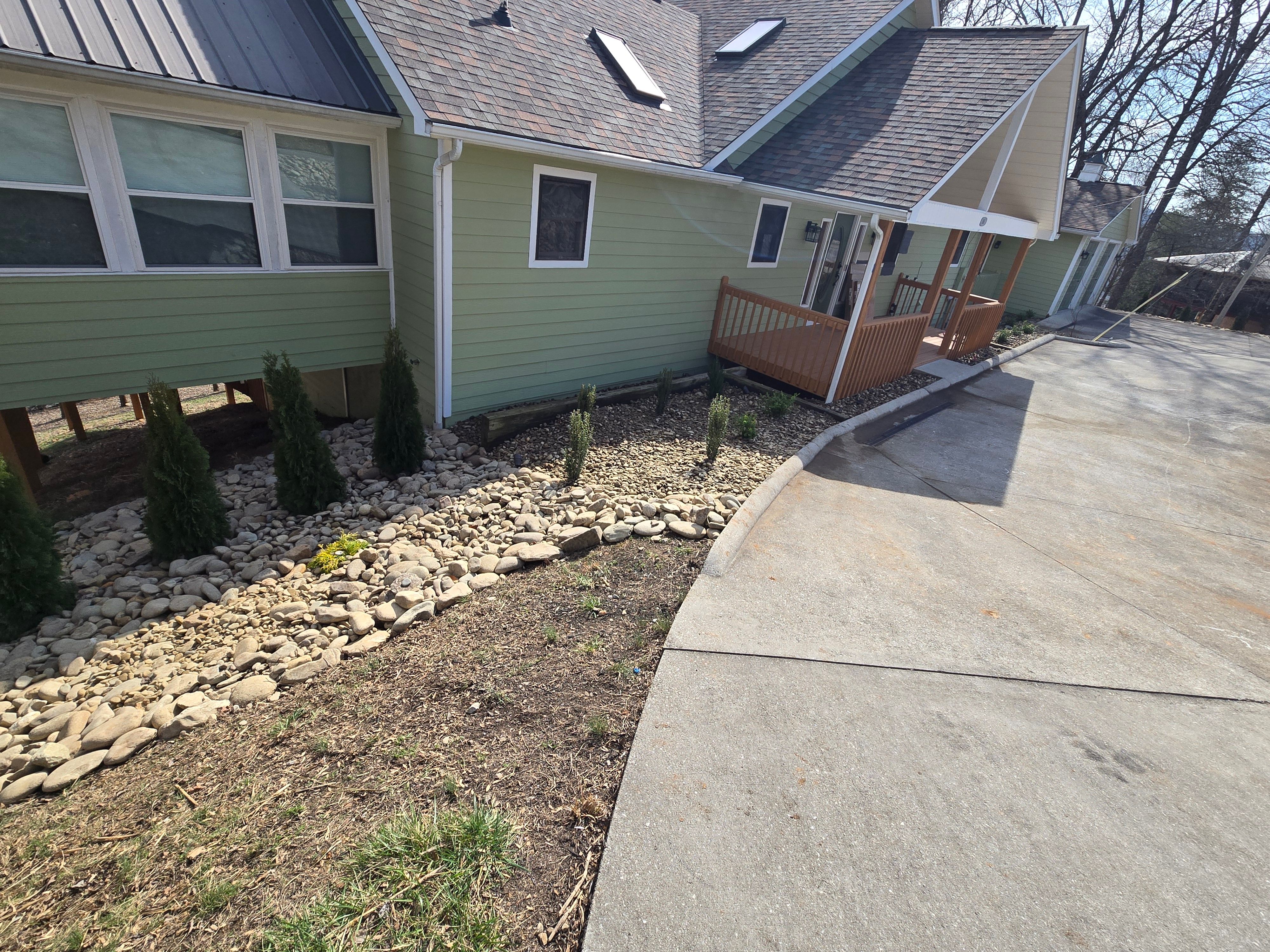  for Lafollette Mulch, Stone and Lawn Care in La Follette, TN