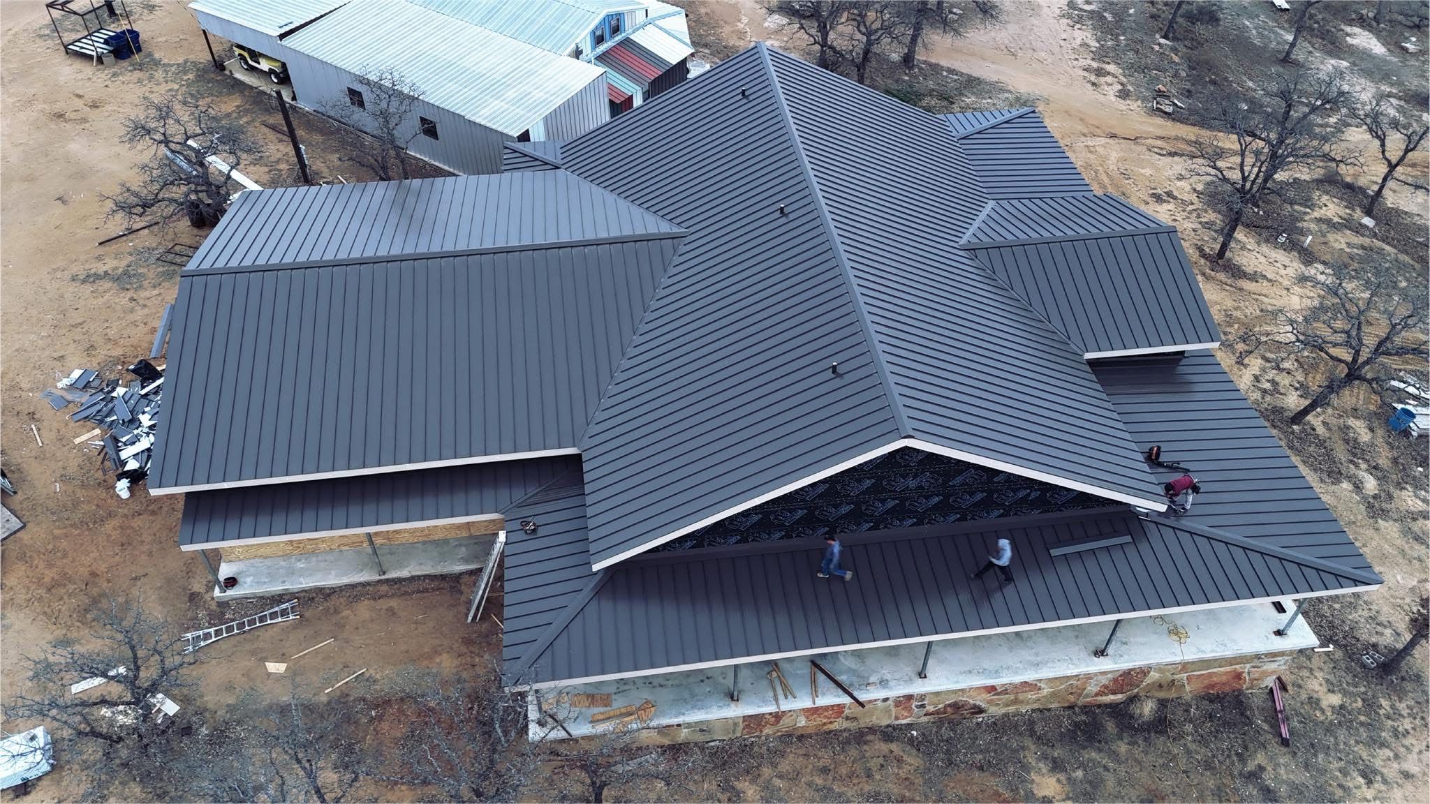 Metal roofs  for Barcenas Roofing & Remodeling in San Saba, TX