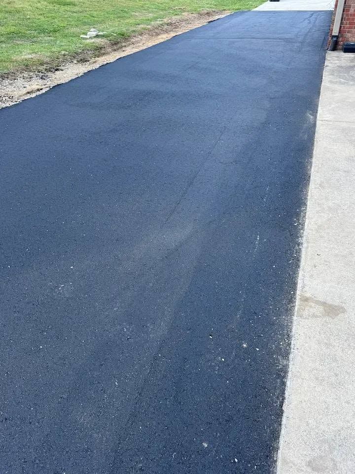 Asphalt and Paving for Absolute Asphalt, Paving & Sealcoating in Lebanon, TN