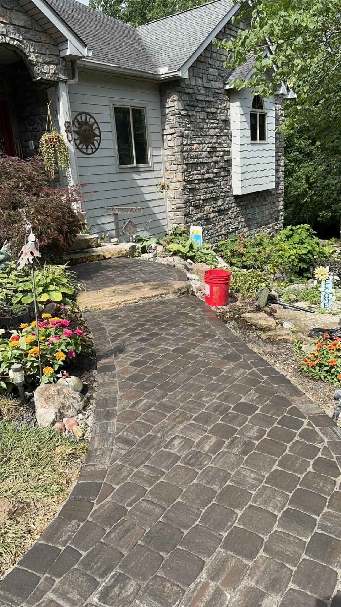  for Higgins landscaping LLC in West Jefferson, OH