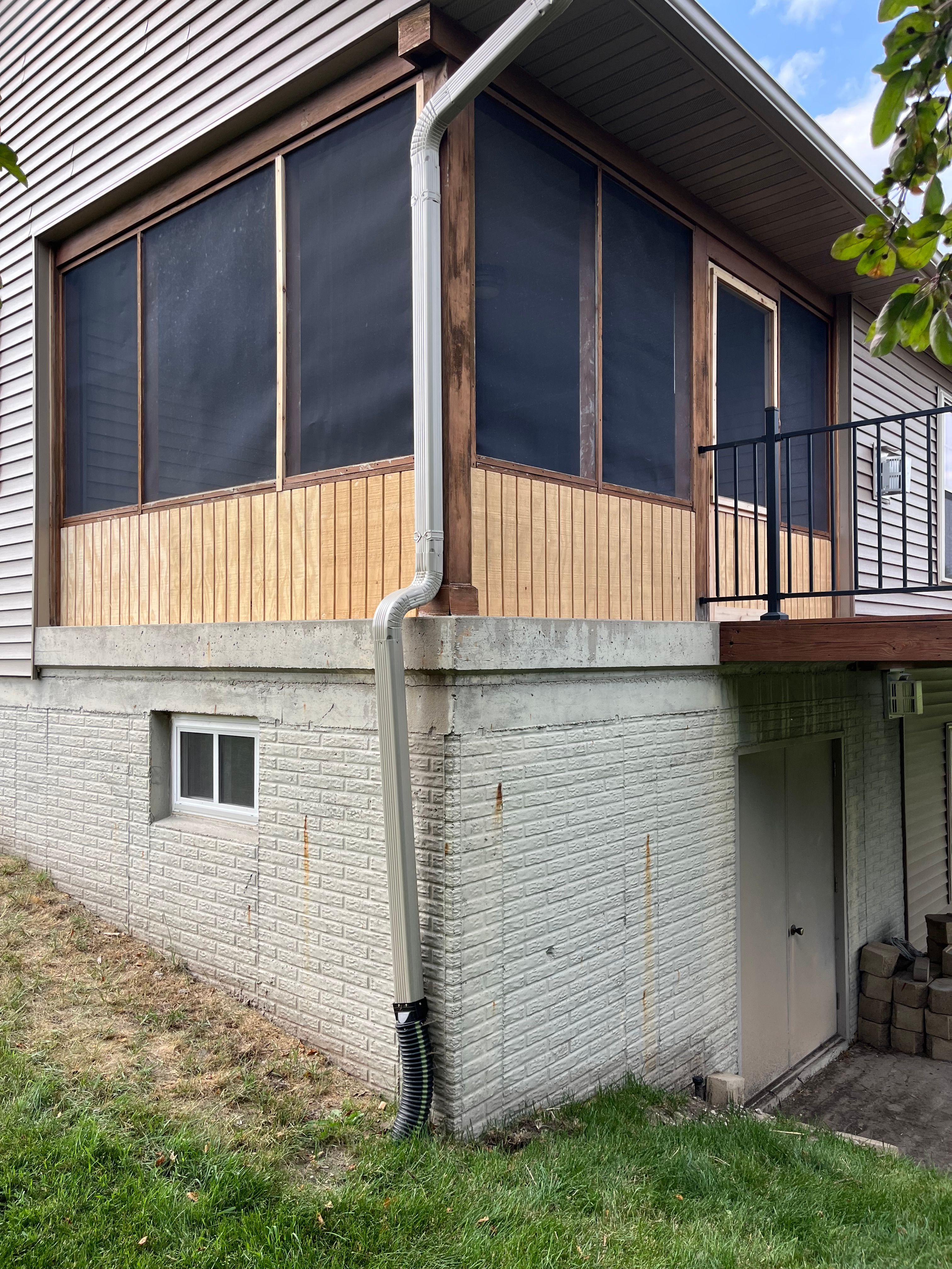  for Kustom Home Improvements in New Virginia,,  IA