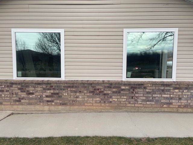  for Vivid Windows in Centerville, UT