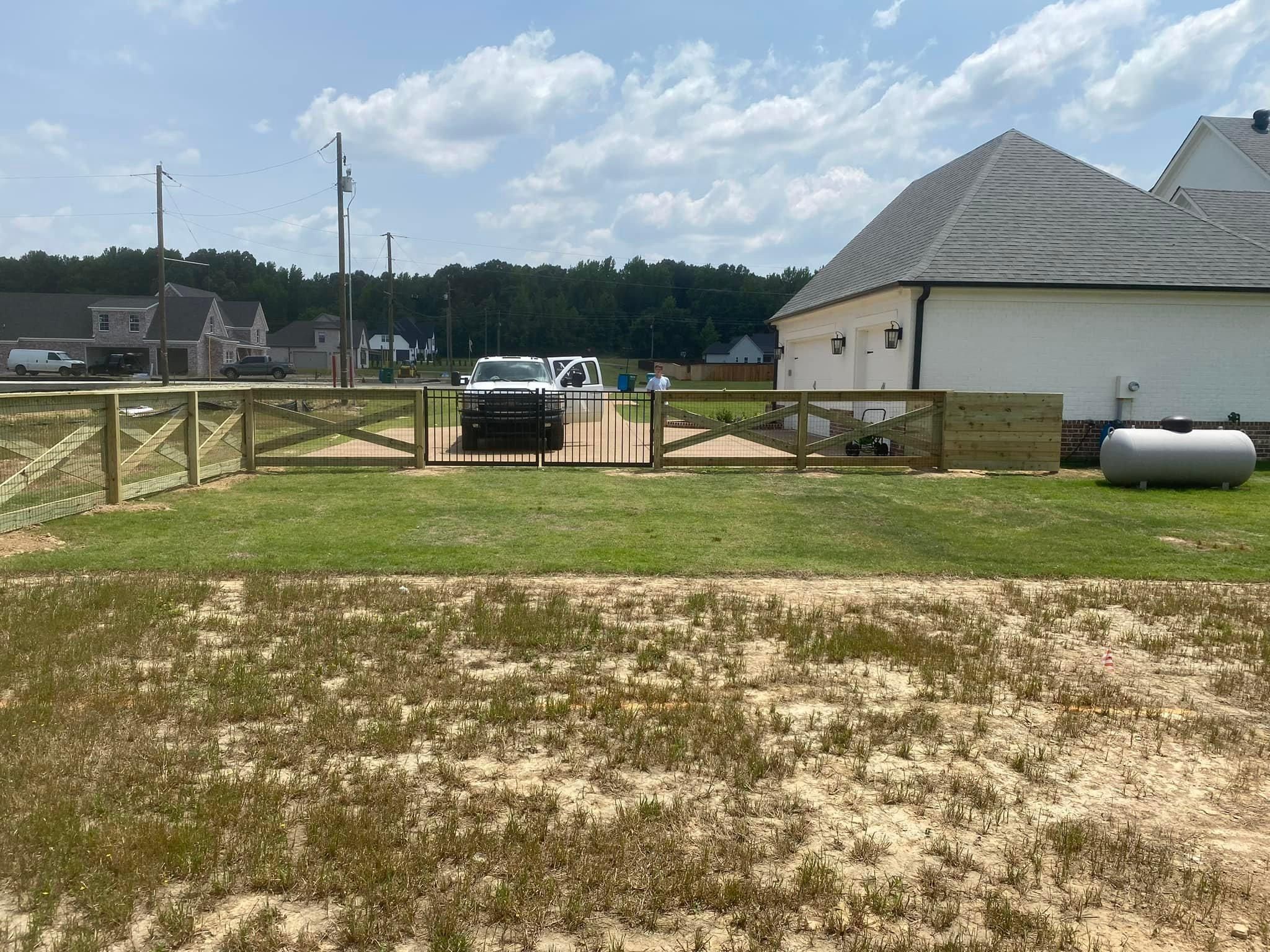  for Manning Fence, LLC in Hernando, MS