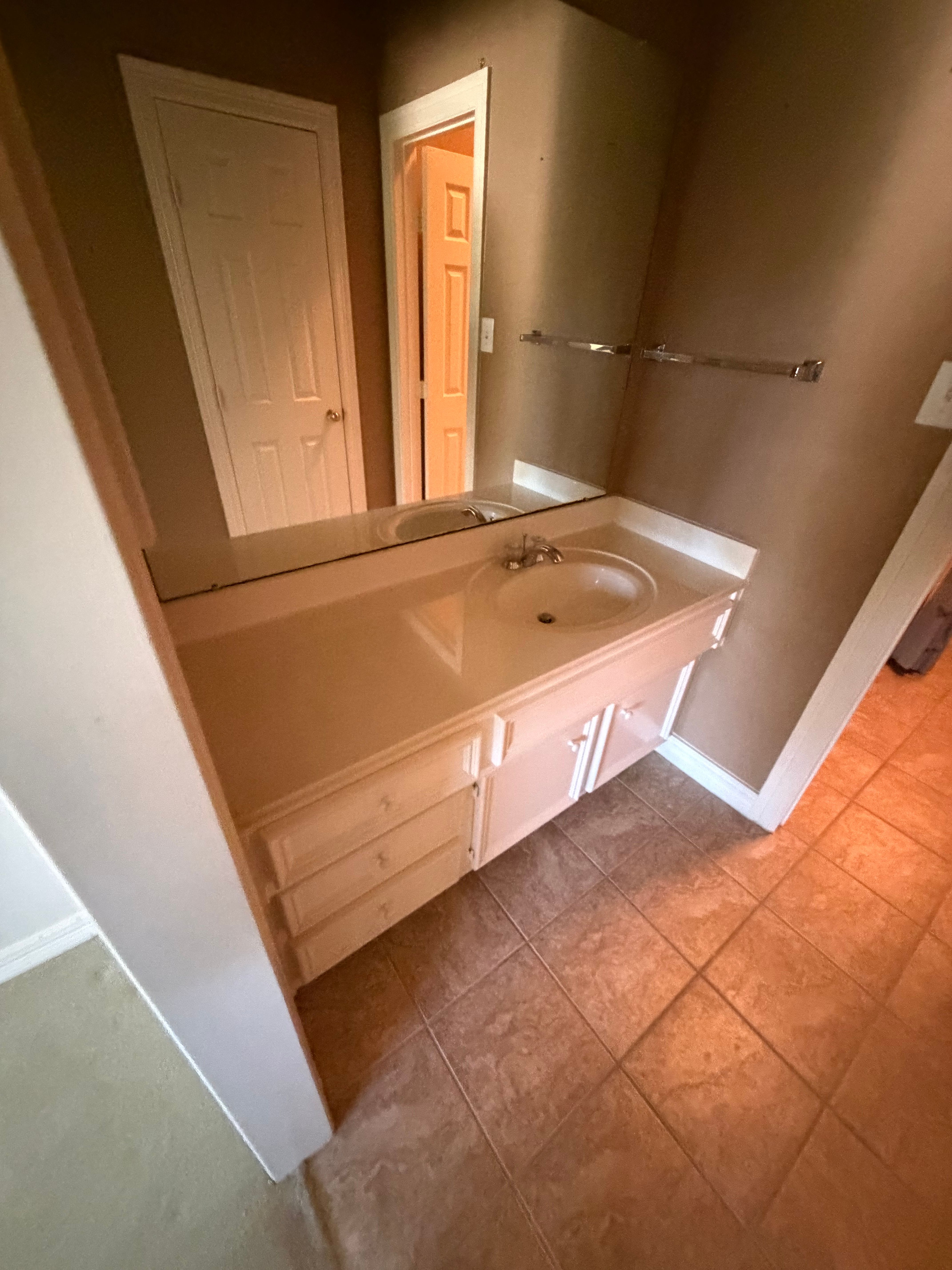  for Alpha Contracting Services in Katy, TX