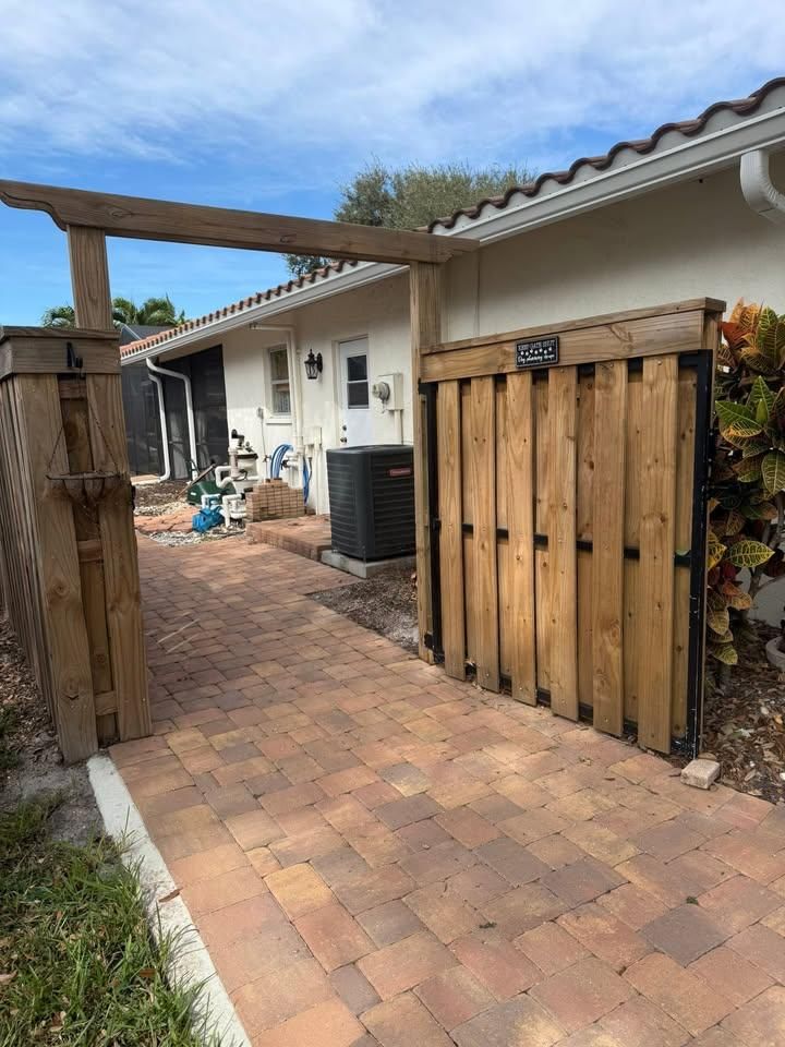  for Damian’s Tree Care in Sarasota, FL