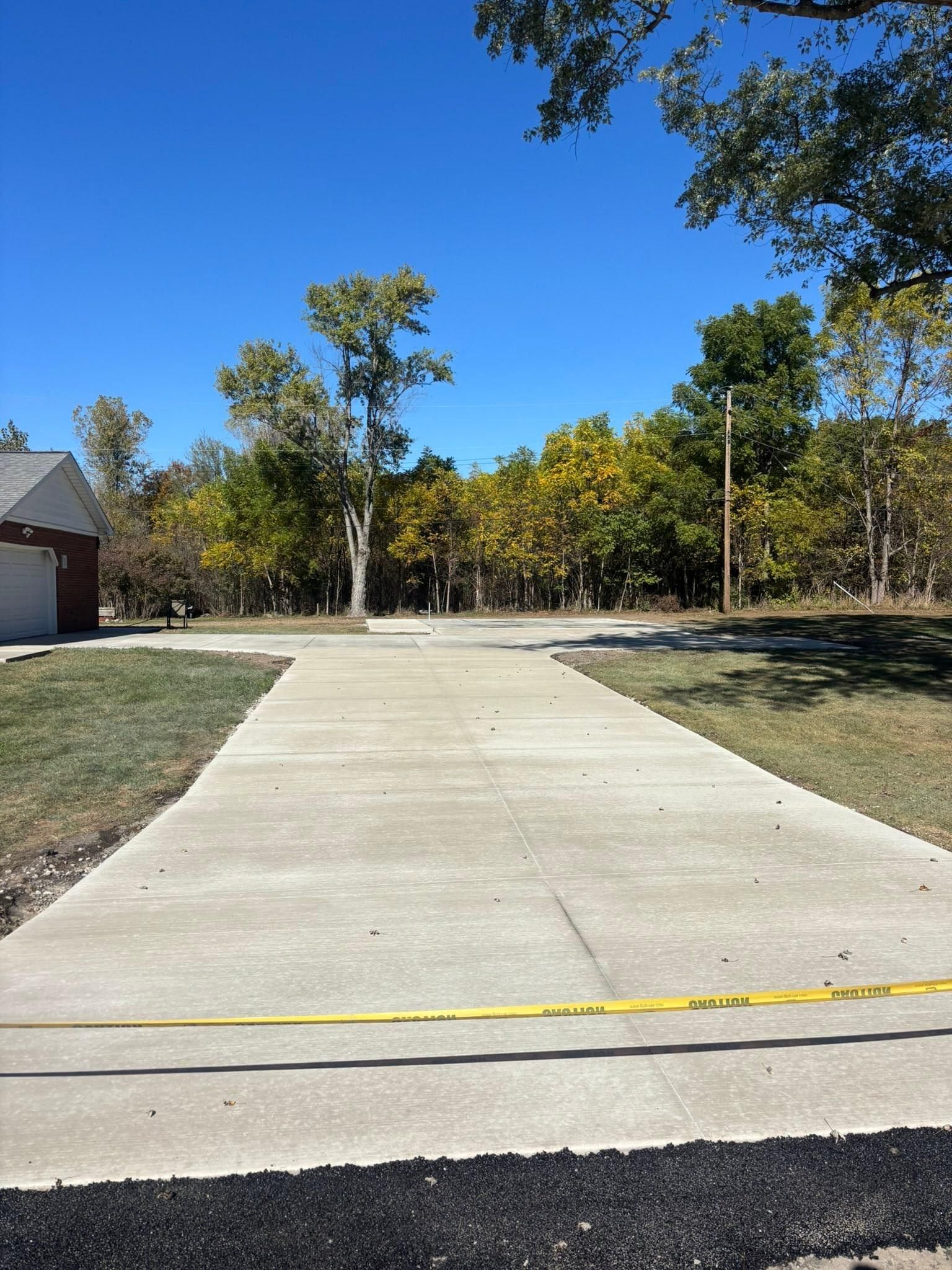  for DeLeòn Cement in Detroit, MI