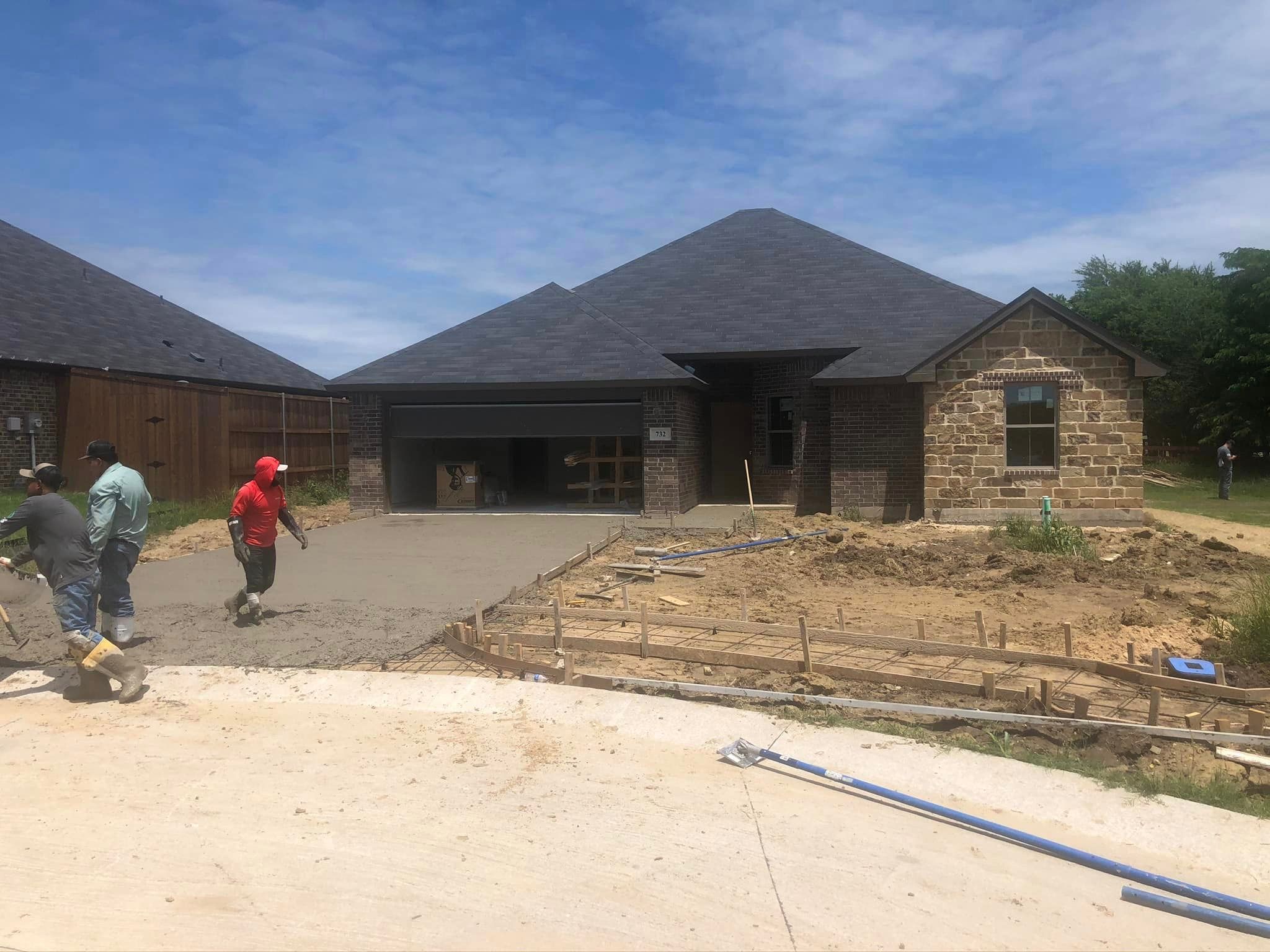 Concrete Work for JCL Concrete LLC in Streetman, TX