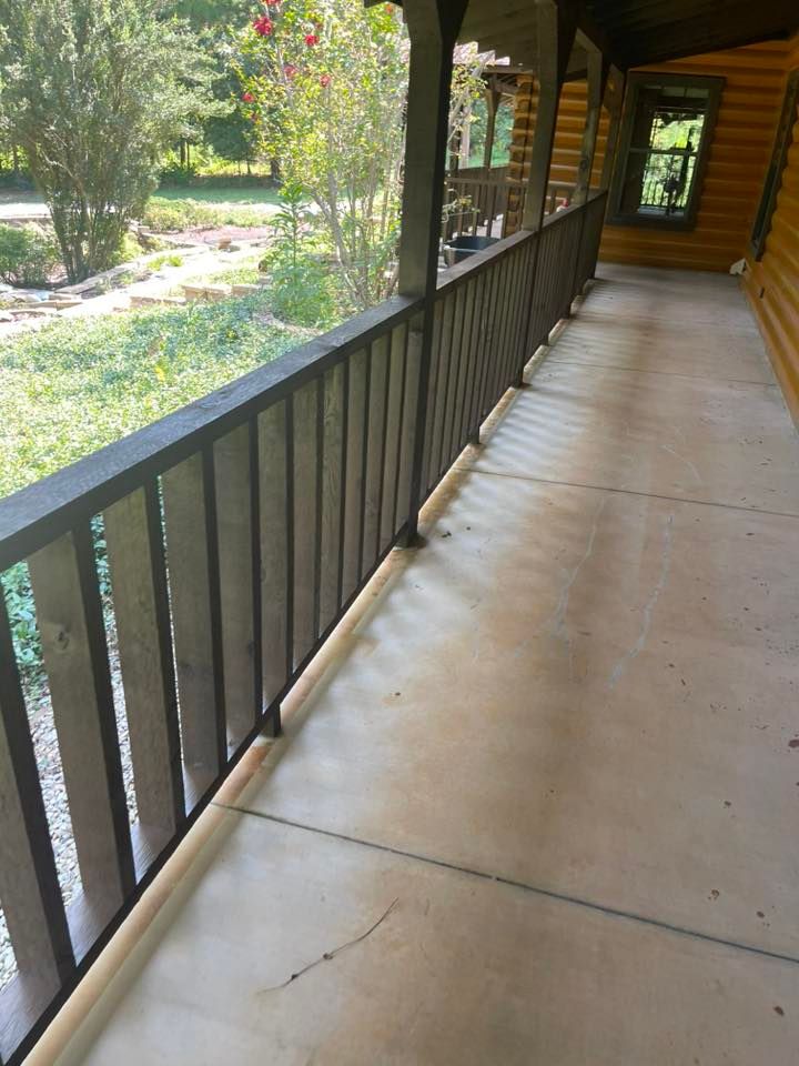  for Moss Construction in Longview, TX