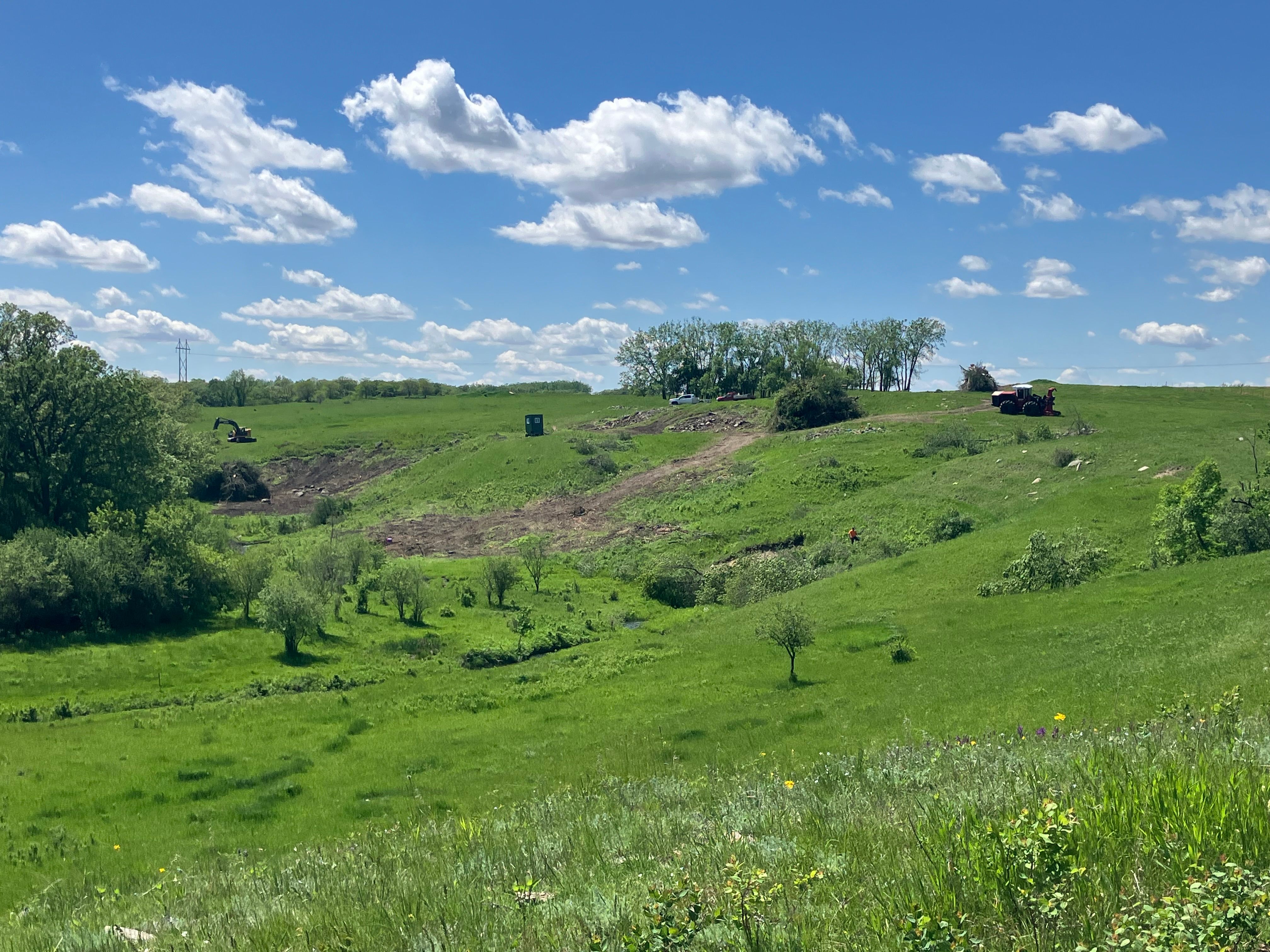  for Premier Services in New London, MN
