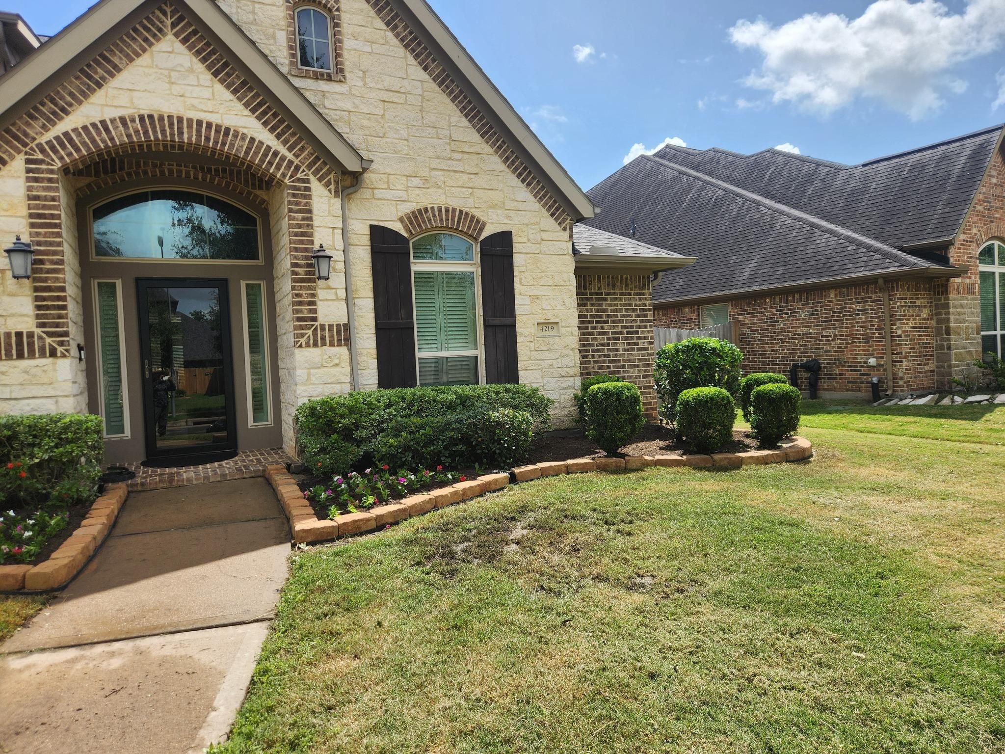  for Right Choice Landscaping LLC in Houston, TX