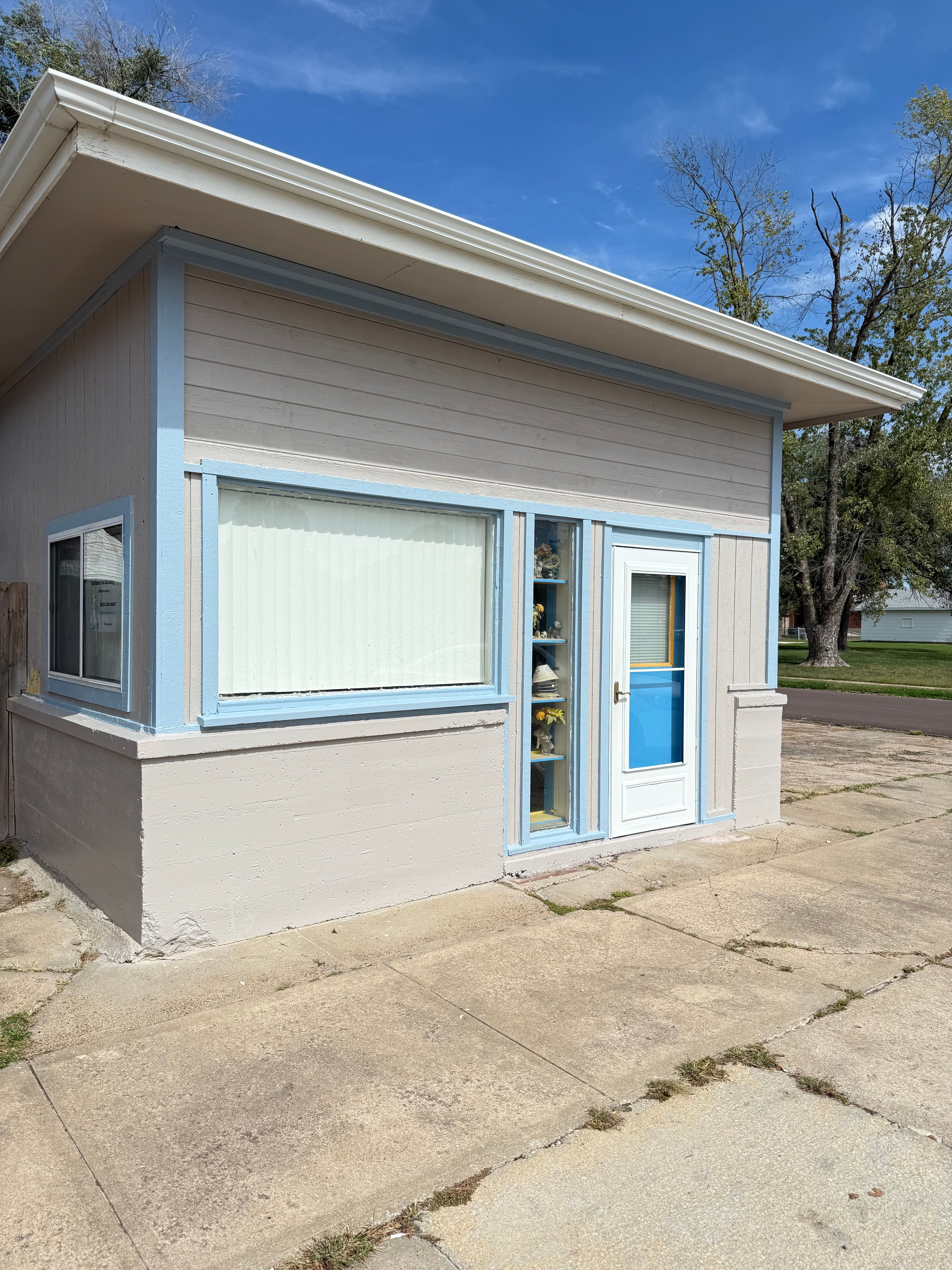  for Mathews Painting in Iola, KS