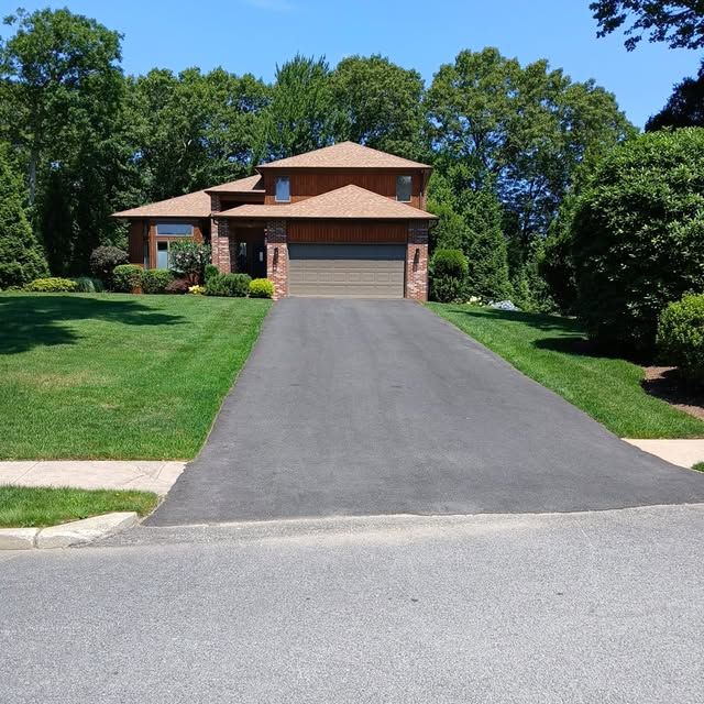  for Royal Treatment Sealcoating in Seekonk, MA