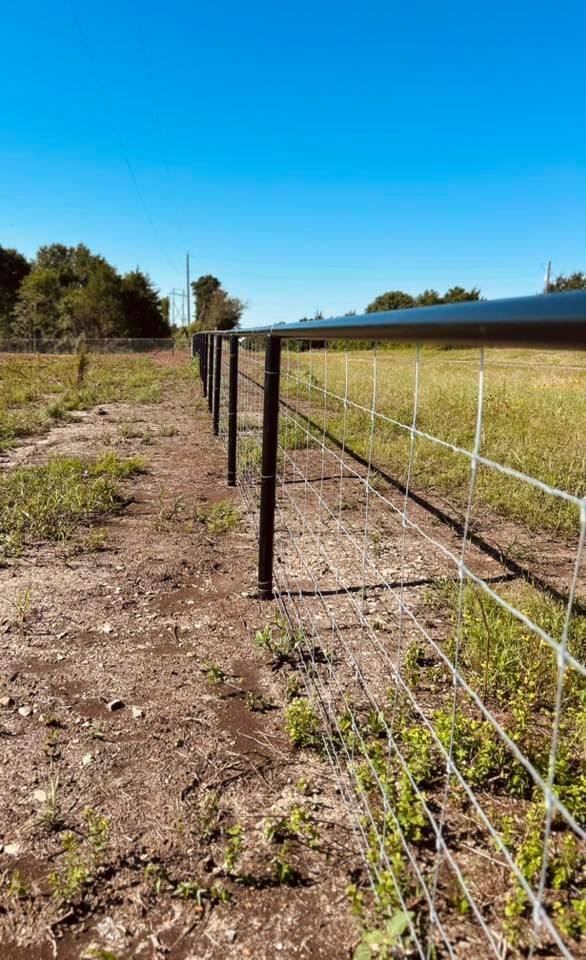  for 5-7 Fencing & Construction in Madisonville, TX