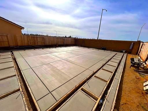  for 4 Seasons Concrete Inc in Gardena, CA