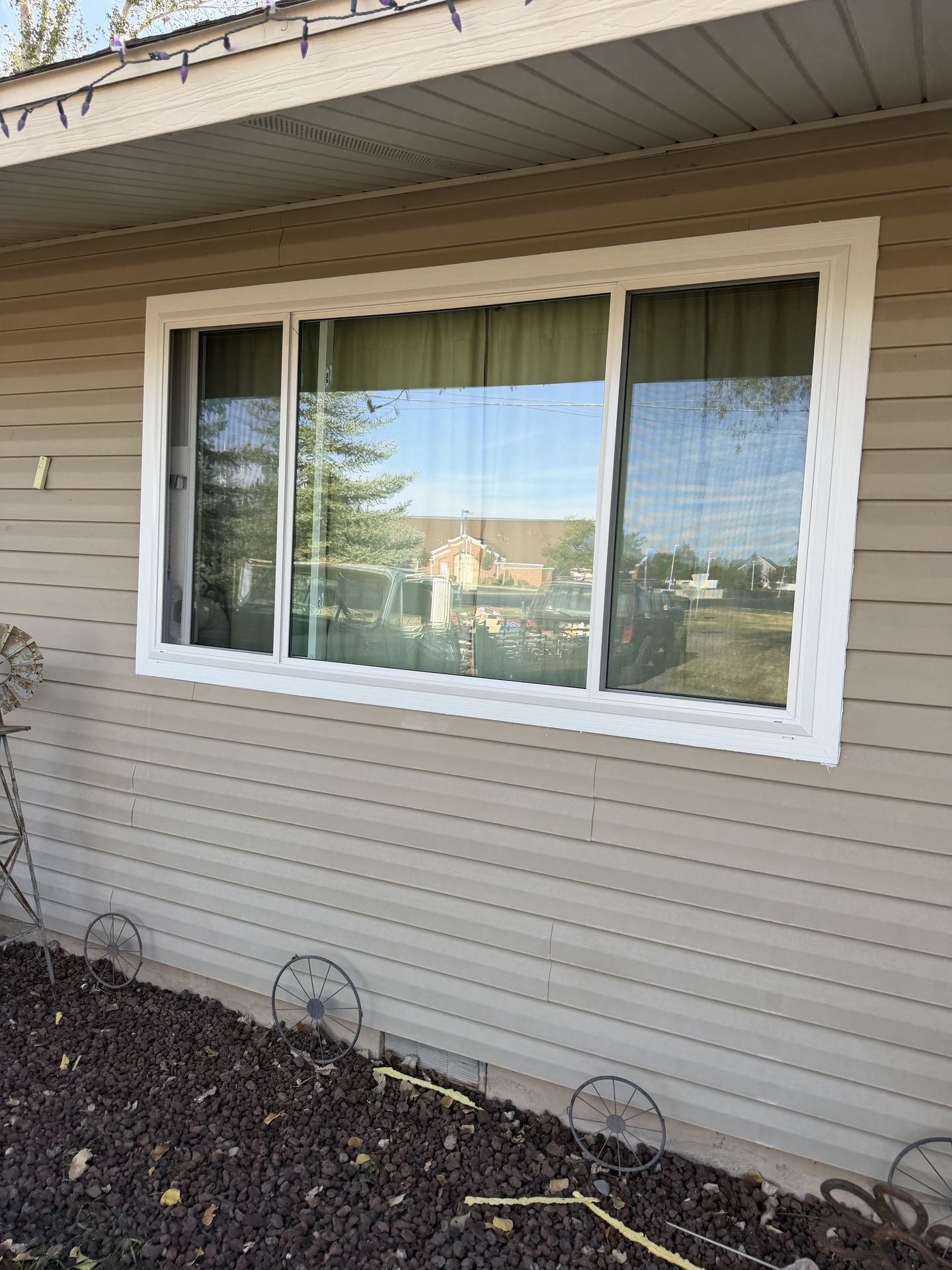  for Vivid Windows in Centerville, UT