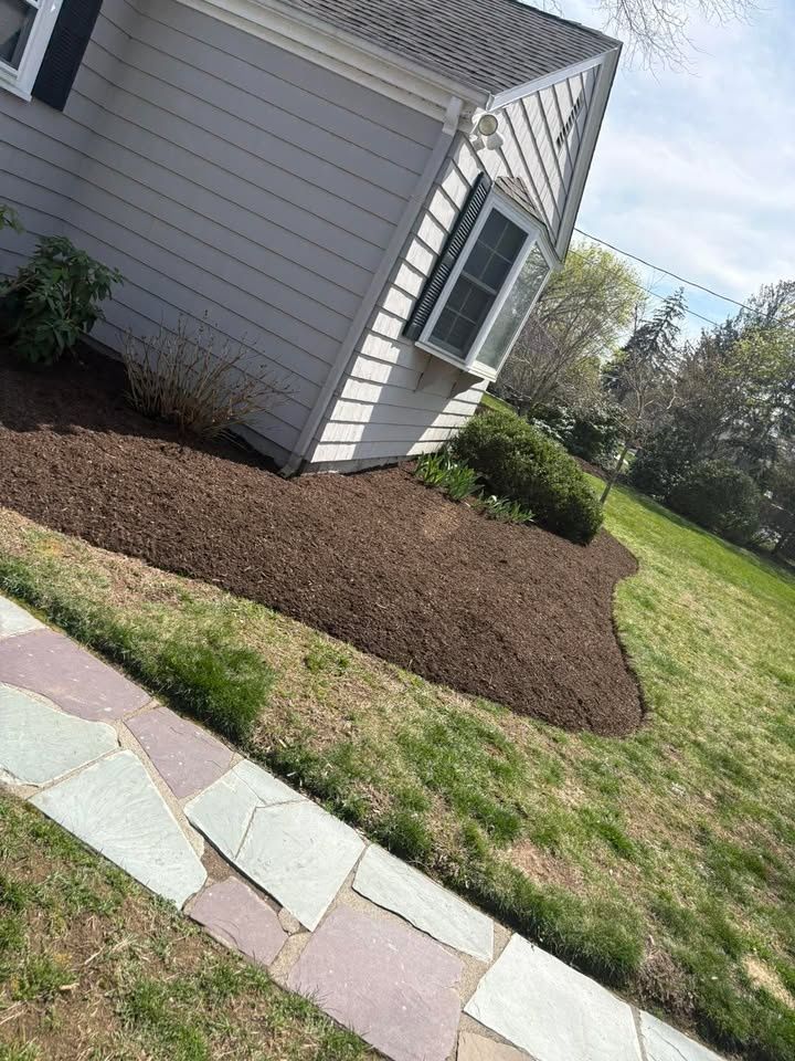  for Kingston Lawn Care in Providence, RI