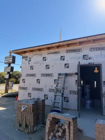  for MJ’s Painting & Remodeling LLC in Irving, TX