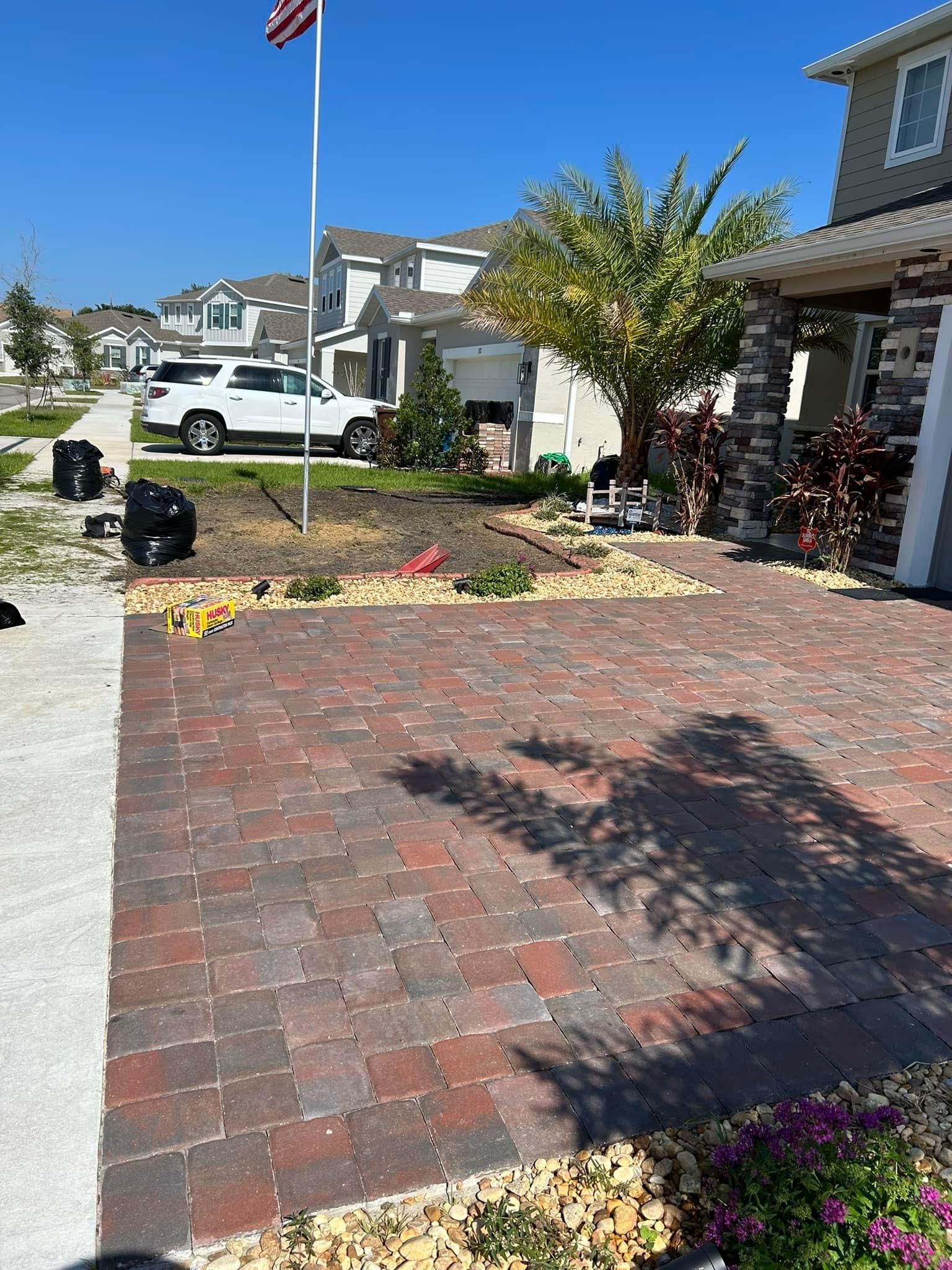 All Photos for Estrada All Pro Lawn Service in Auburndale, Florida