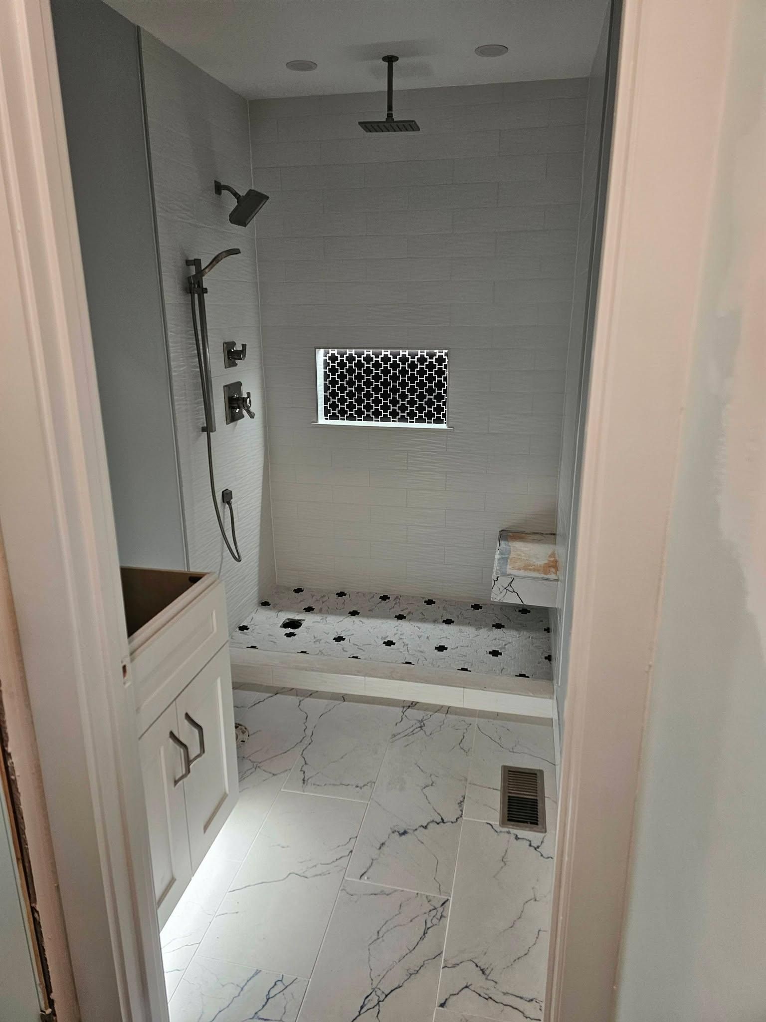 All Photos for DL Construction & Flooring in Morehead City, NC