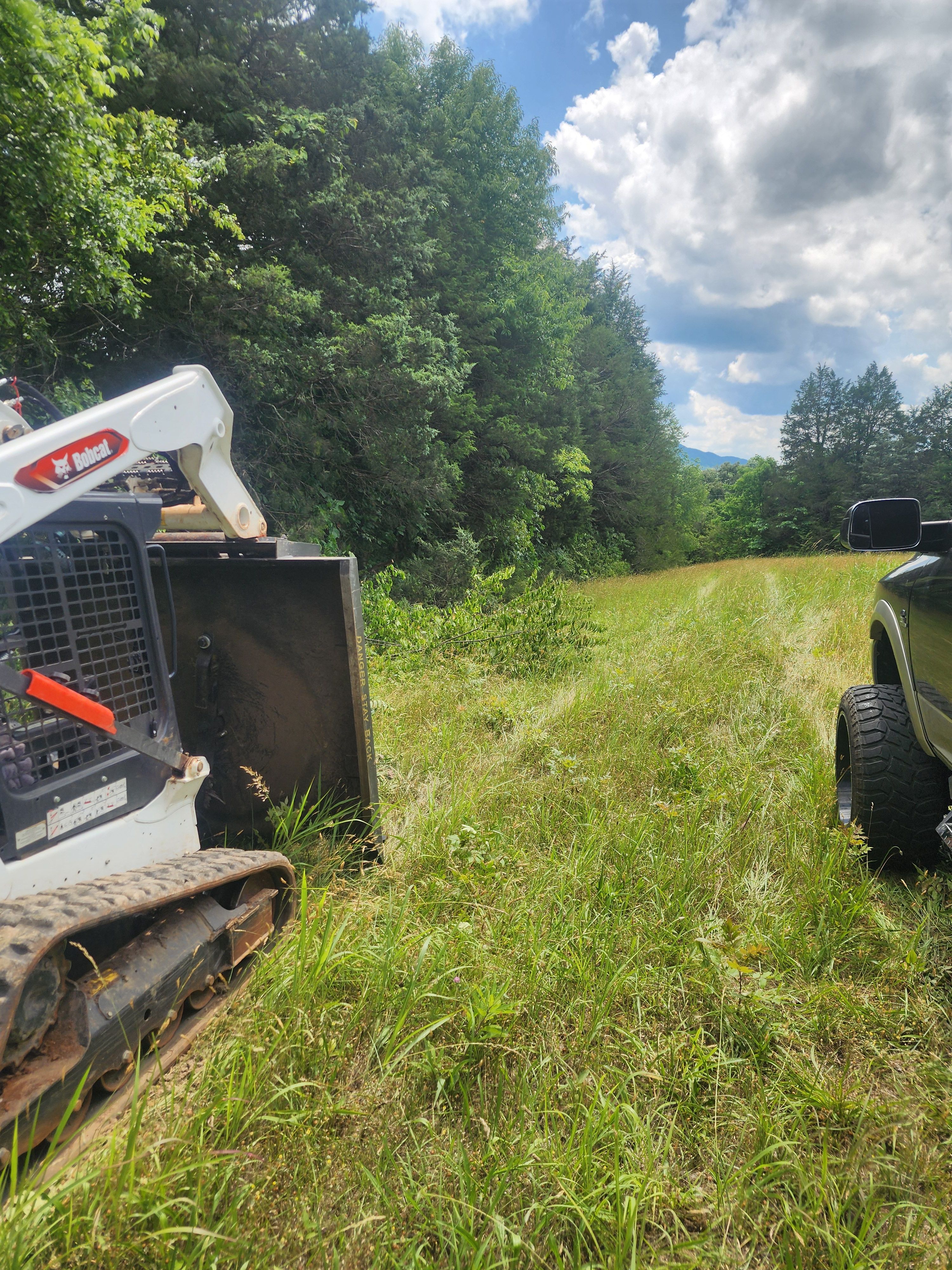  for Williams Lawn & Land in Sharps Chapel, TN