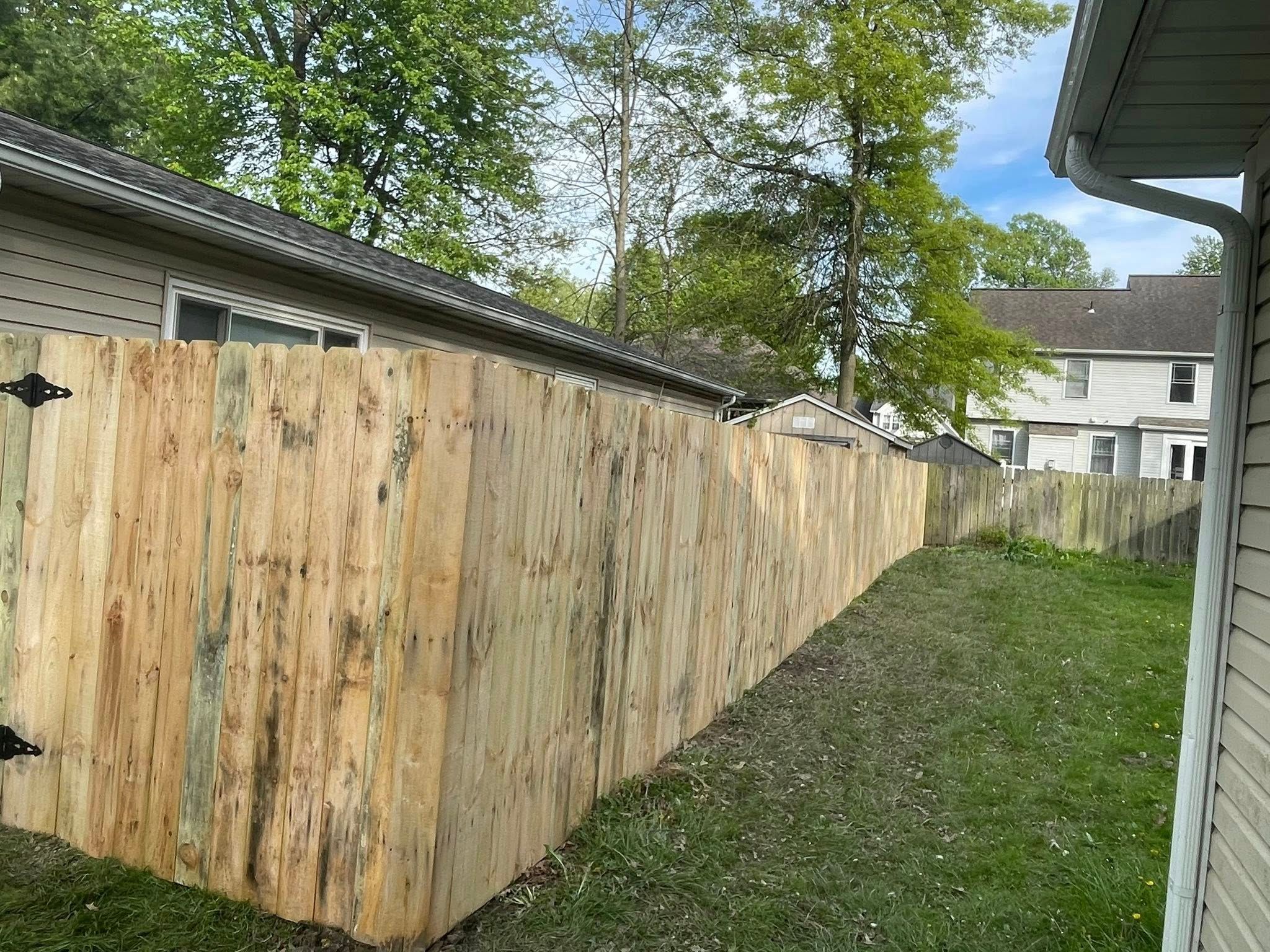  for Reynoso’s Fencing & Lawn Care in Painesville, OH