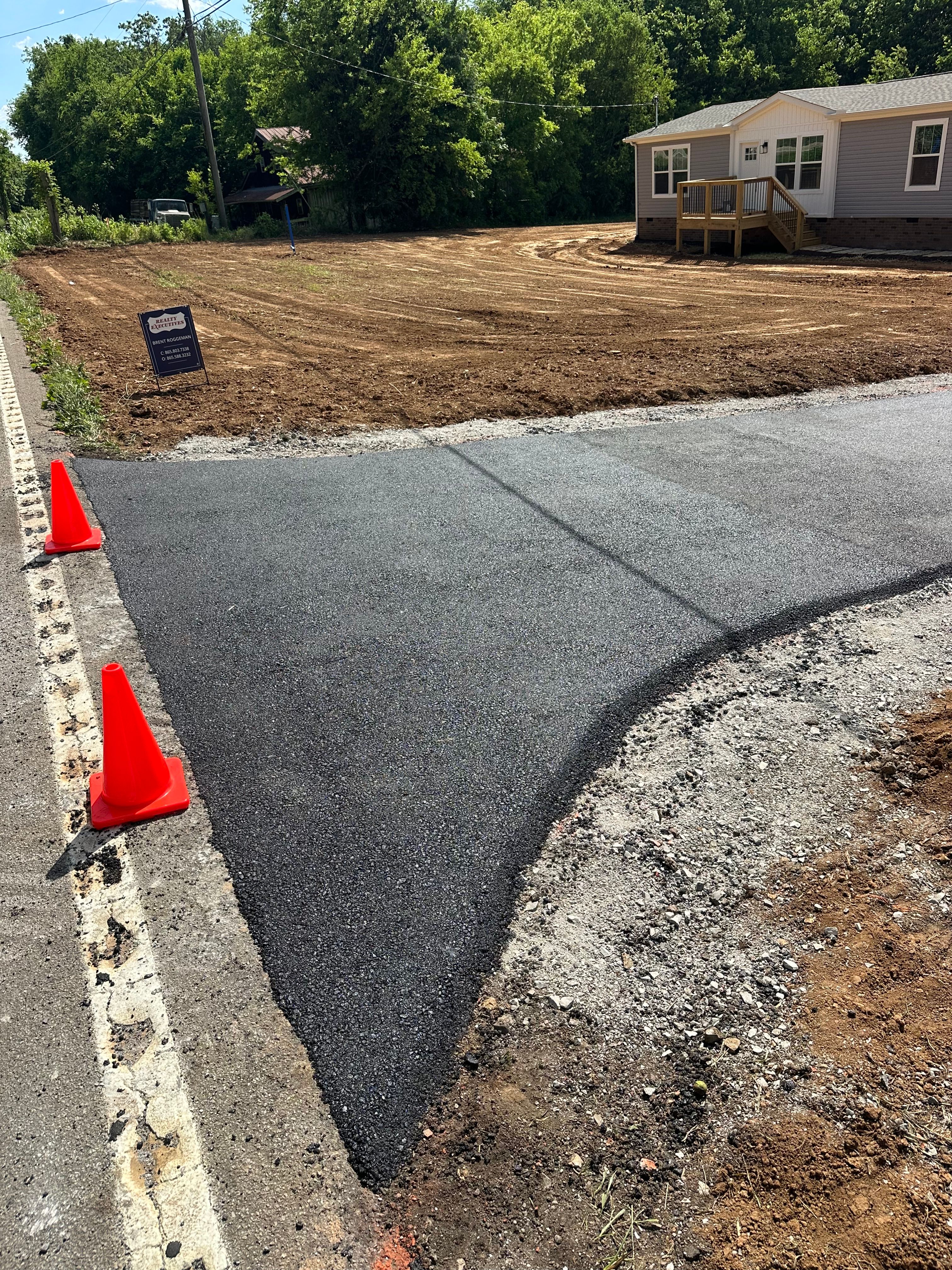  for Metzler Paving and Sealcoating LLC in Jacksboro, TN