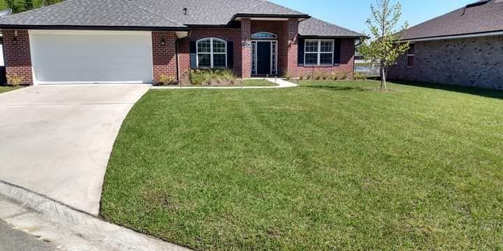  for Tugger and Son's Lawn Care in Jacksonville, FL