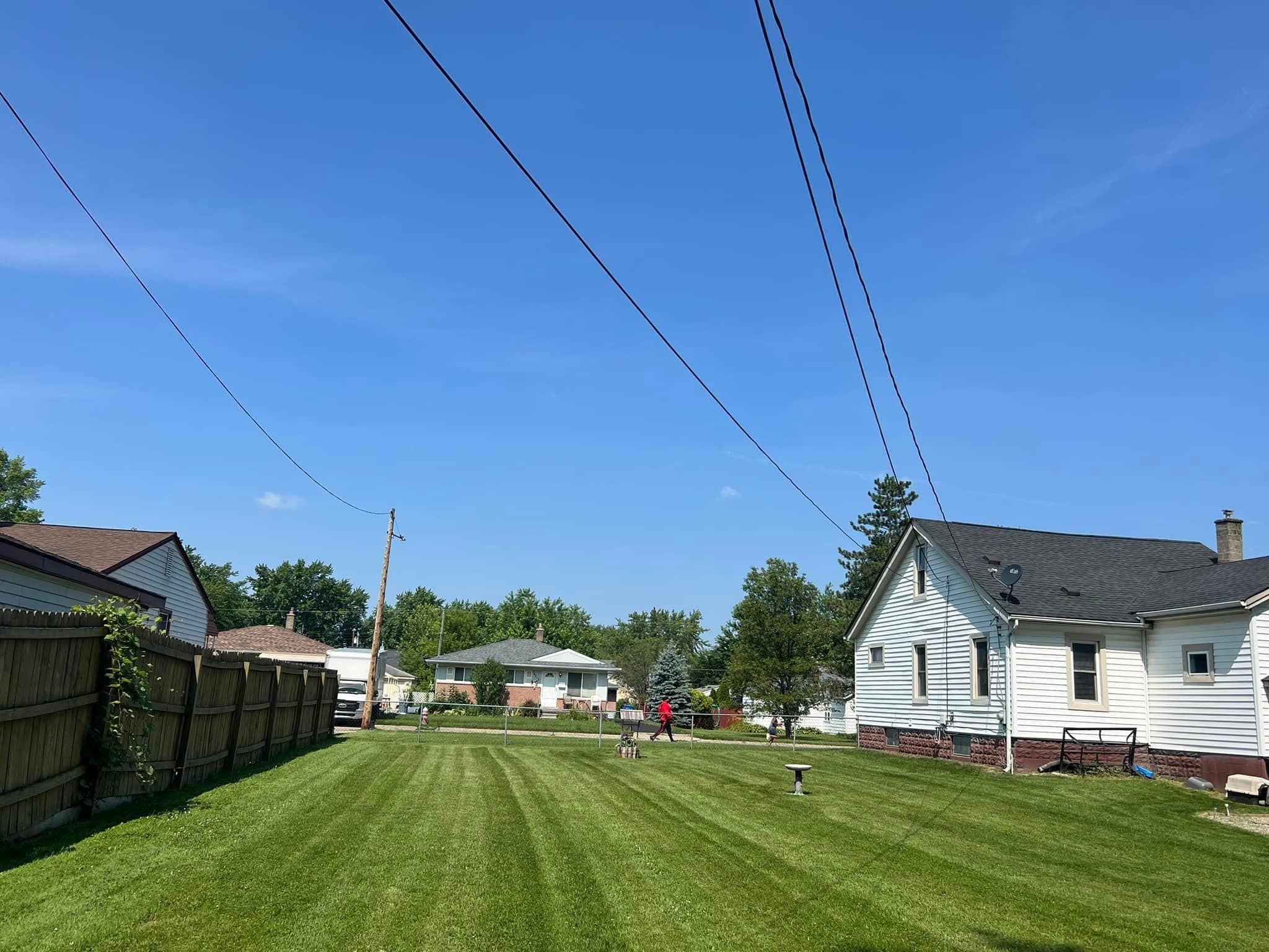  for Macomb Co. Outdoor Services in Lansing, MI