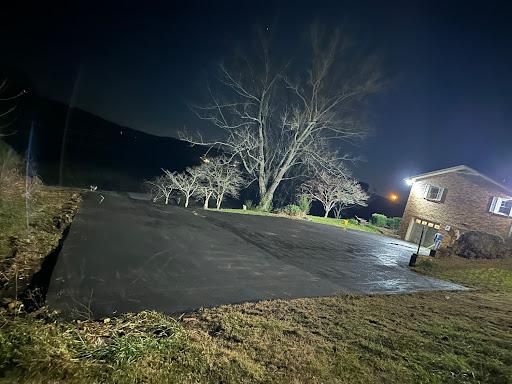  for Metzler Paving and Sealcoating LLC in Jacksboro, TN