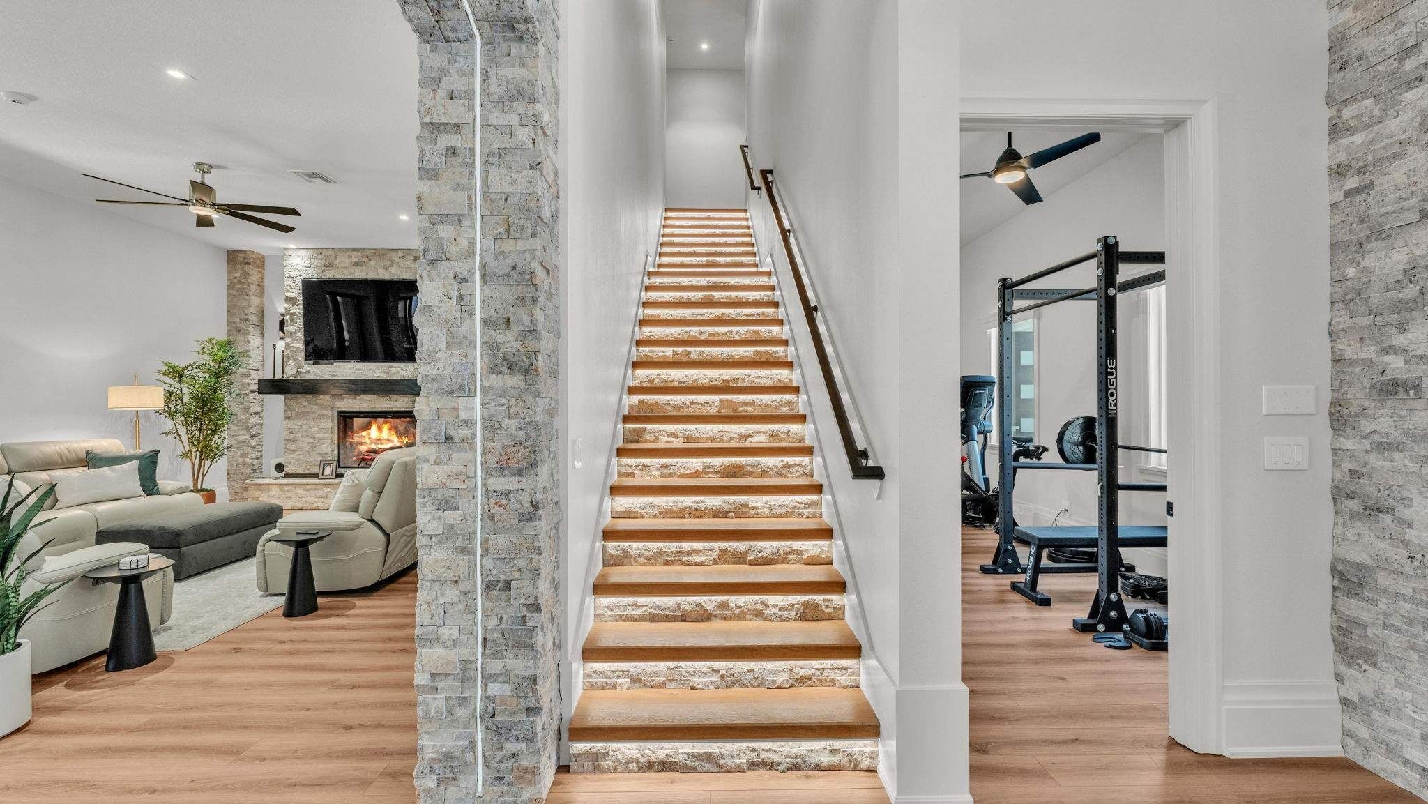  for Webb Homebuilders Group in Lakeland, FL