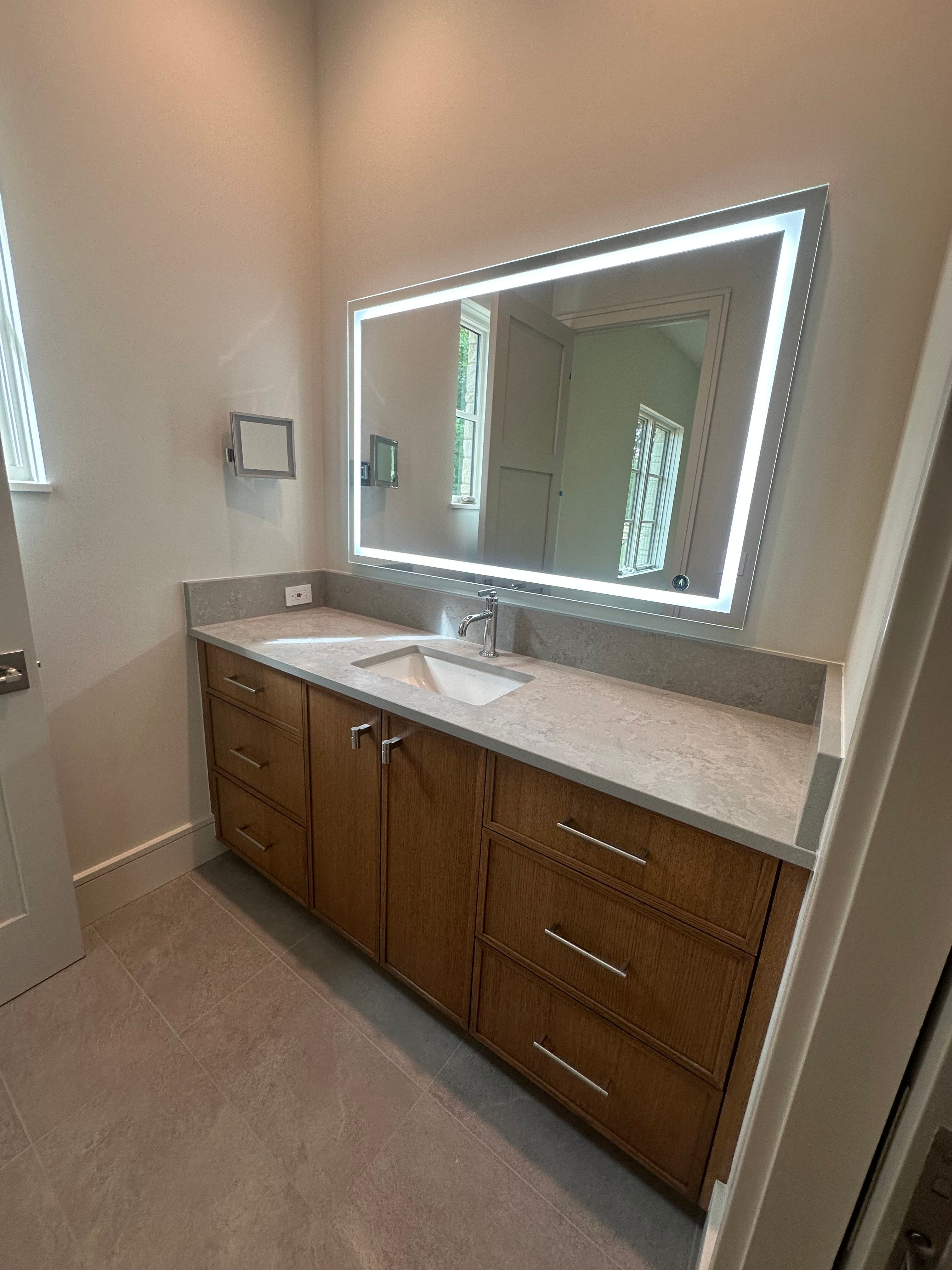  for MJ’s Painting & Remodeling LLC in Irving, TX