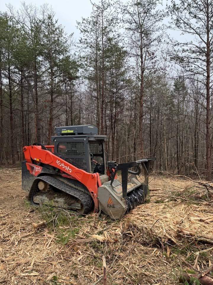 All Photos for Hunt’s Hauling & Landworks LLC in Danville, VA