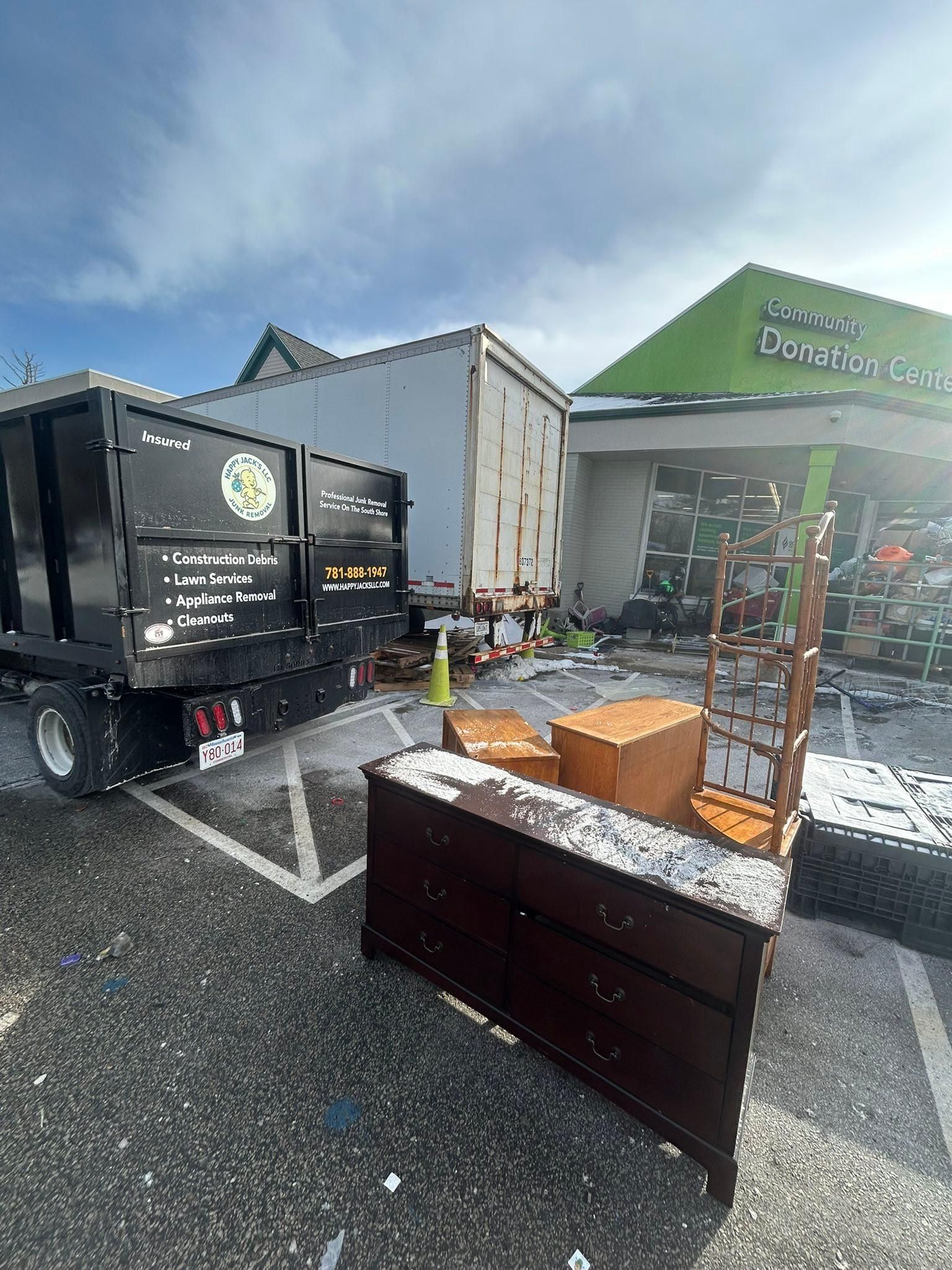  for Happy Jacks Junk Removal in Braintree, MA