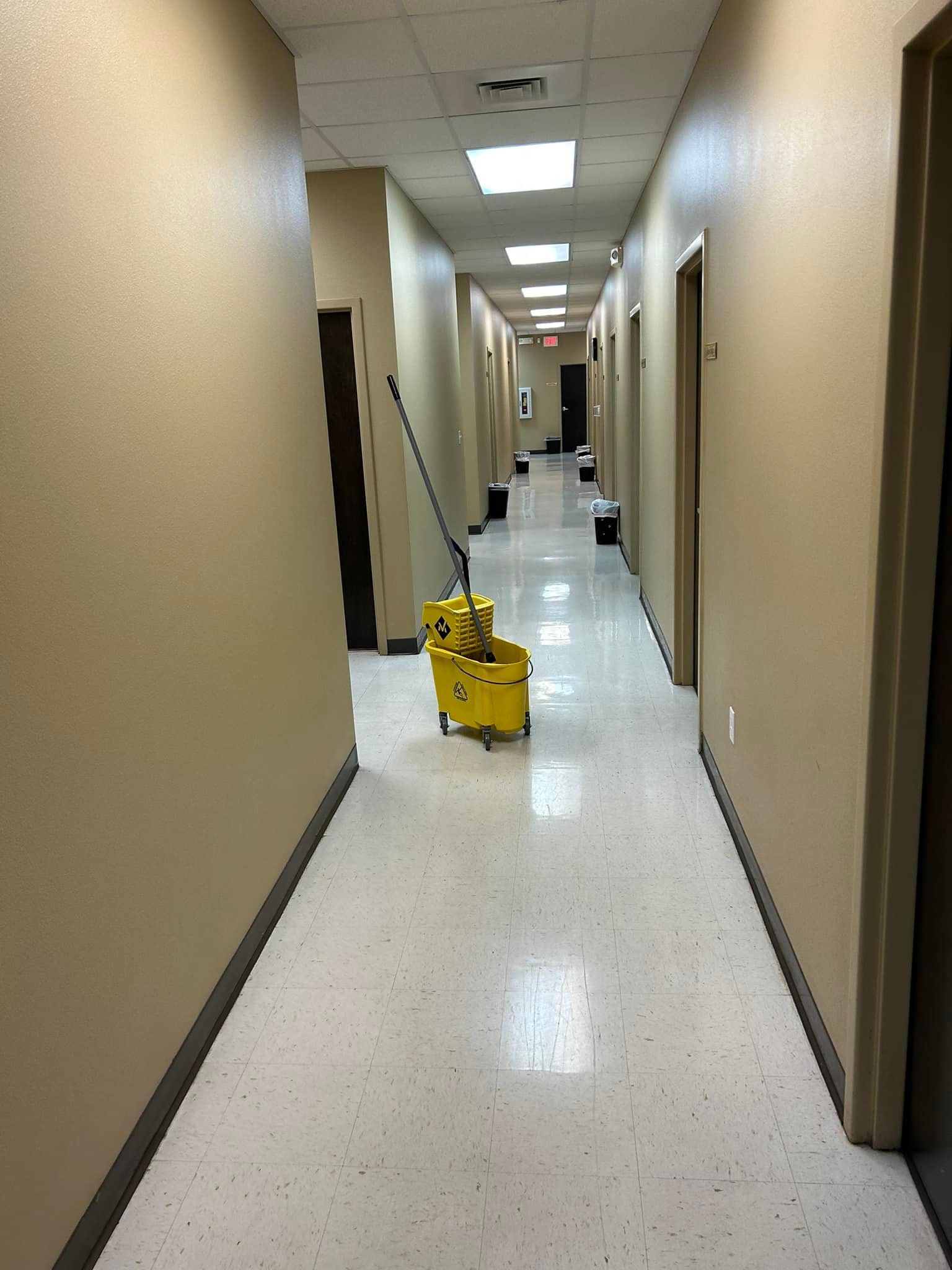 Residential Cleaning for Aquamen Cleaning in Memphis, TN