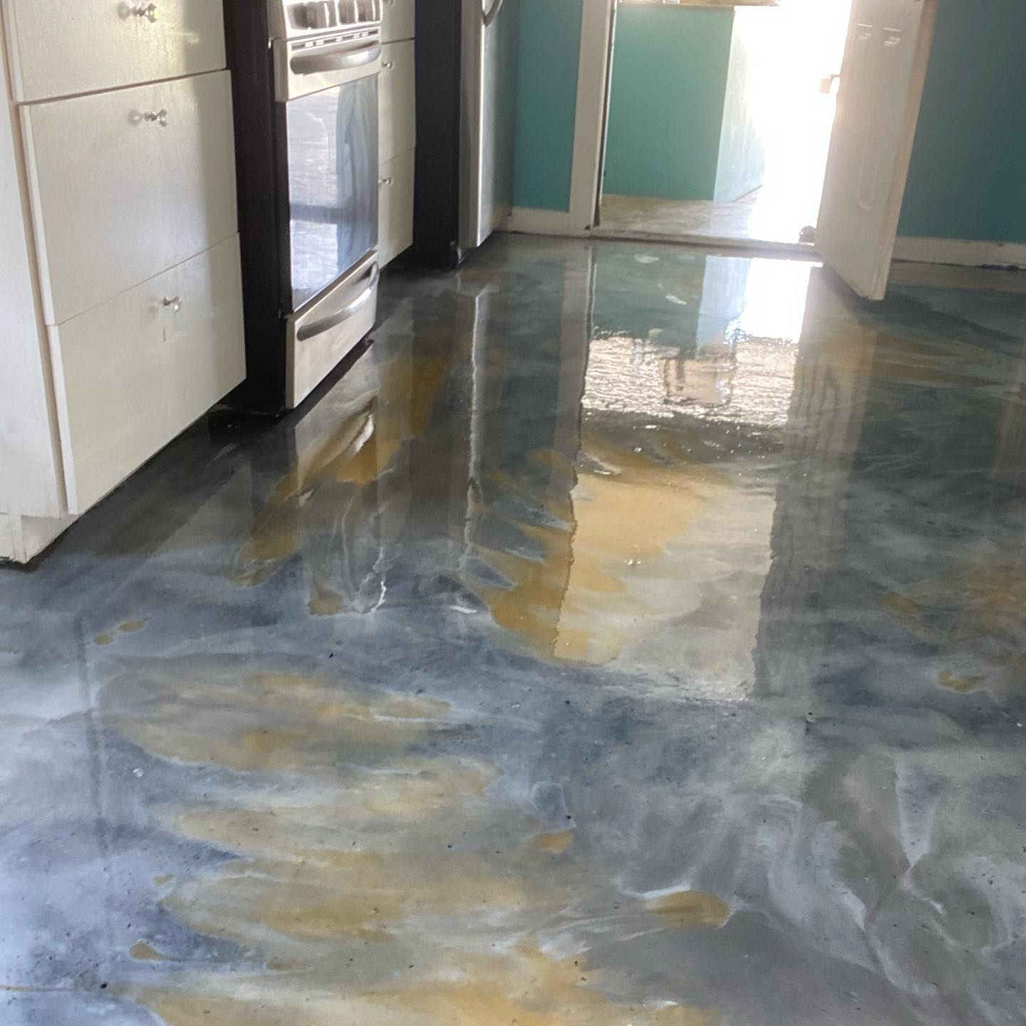  for Fantastic Epoxy Floors in Spring, TX