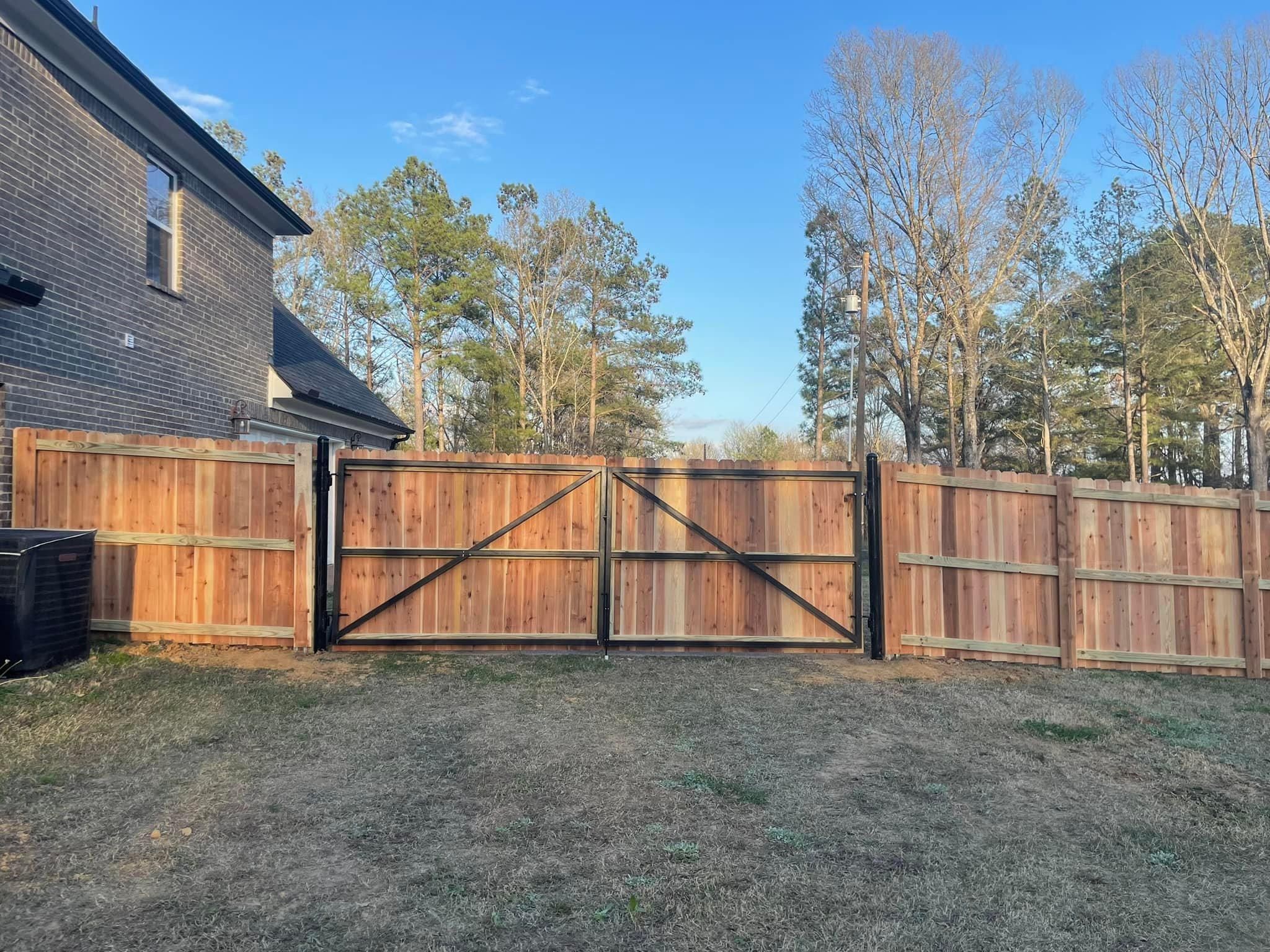  for Manning Fence, LLC in Hernando, MS