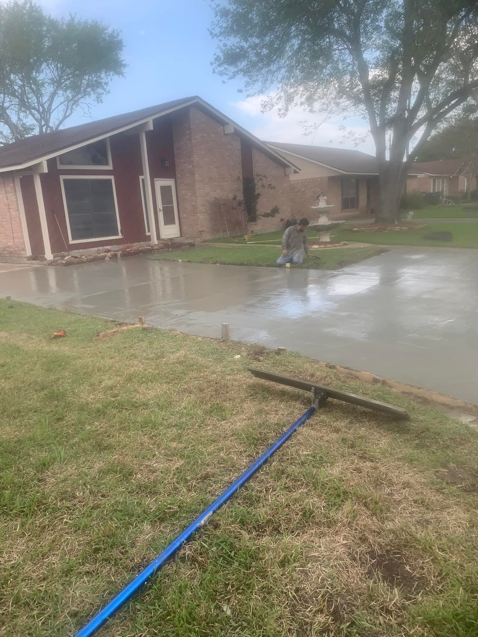  for Elite Construction in Rosharon, TX