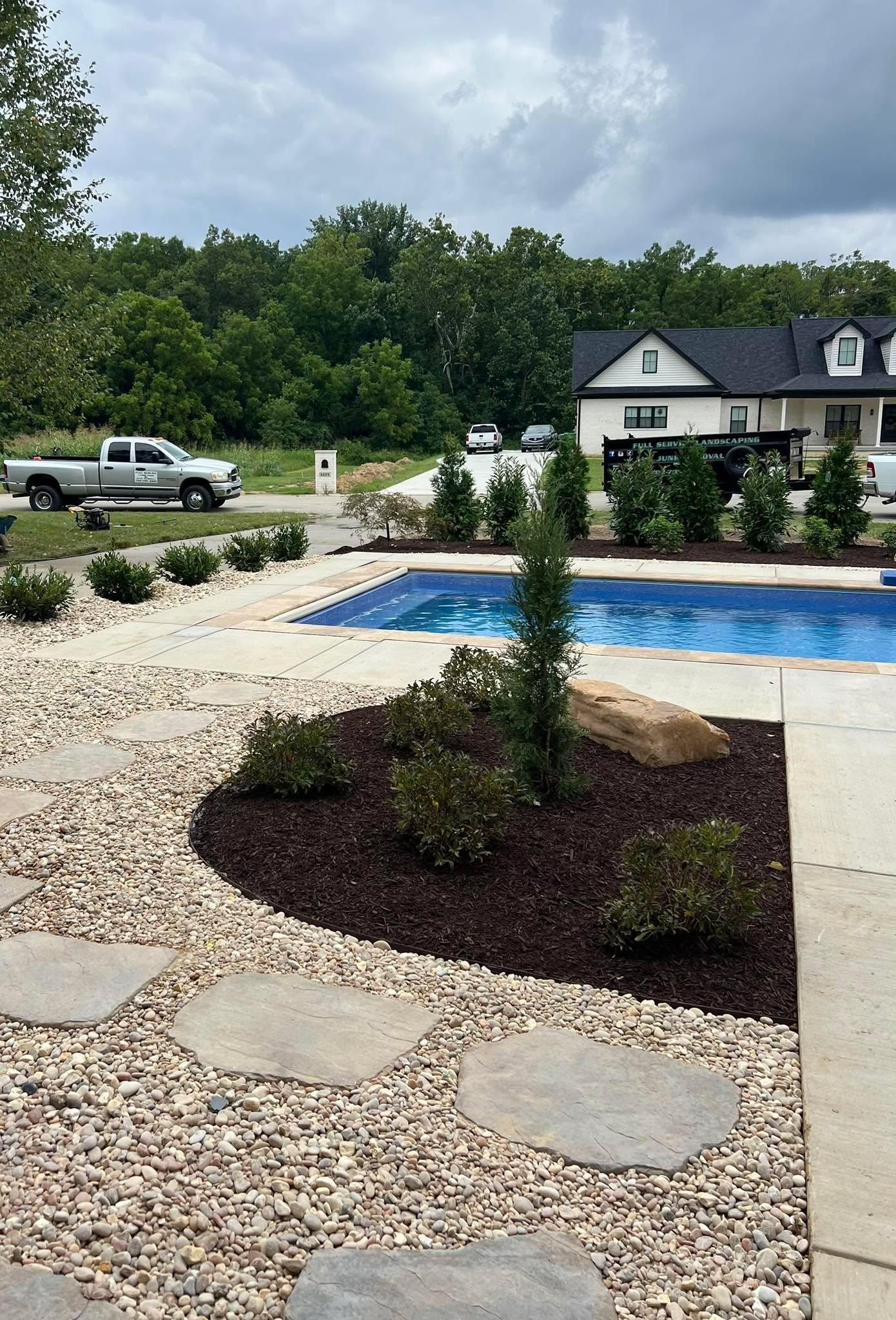  for Full Service Landscaping in Louisville, KY