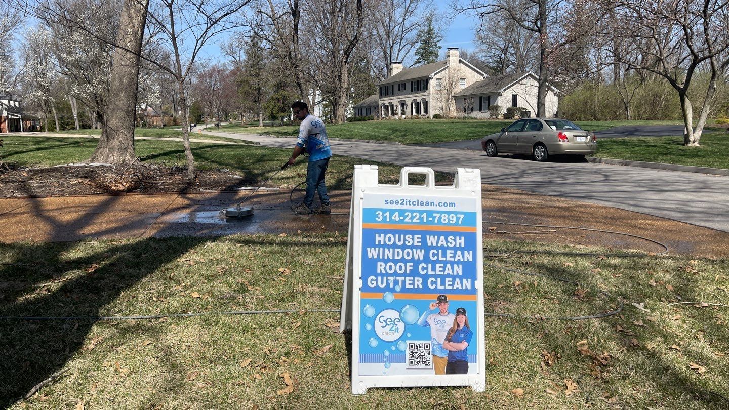  for See2it Clean in St Louis, MO