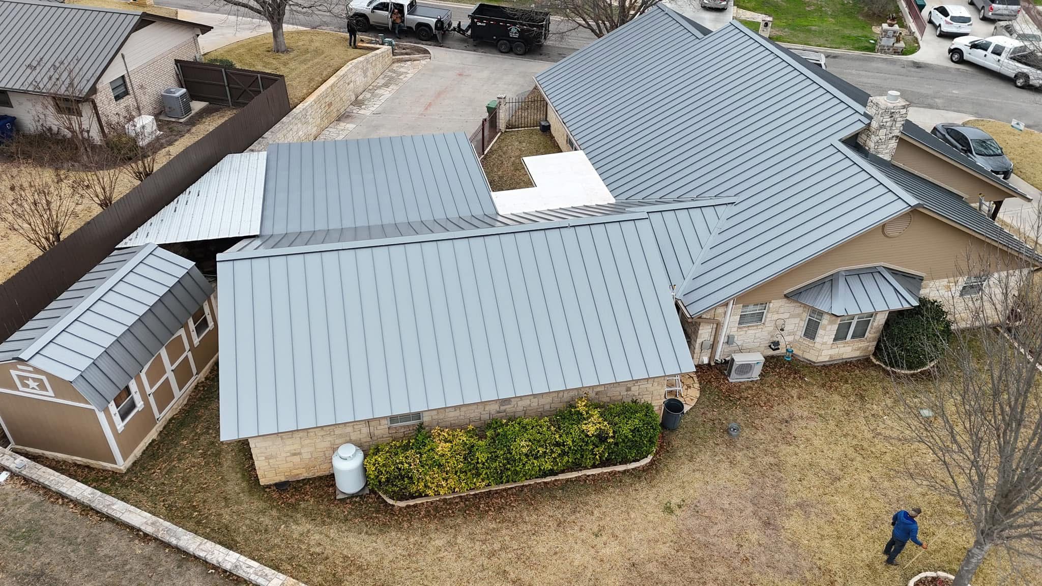 Metal roofs  for Barcenas Roofing & Remodeling in San Saba, TX