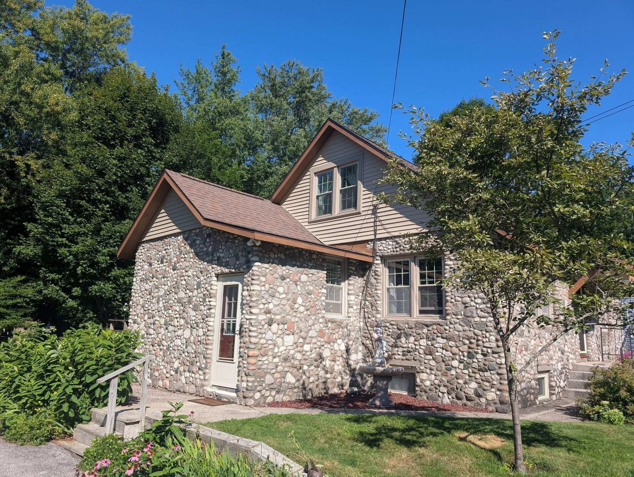 All Photos for Buck's Exteriors in Manistee, MI