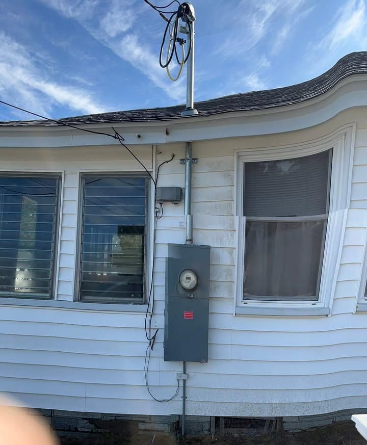  for Ryan Crowley, Journeyman Electrician in East Wareham, MA