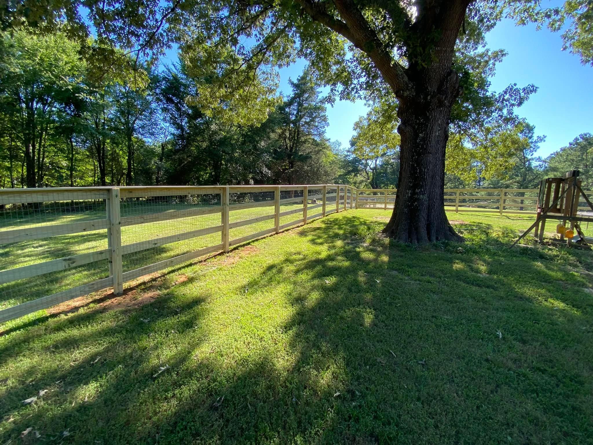  for Manning Fence, LLC in Hernando, MS