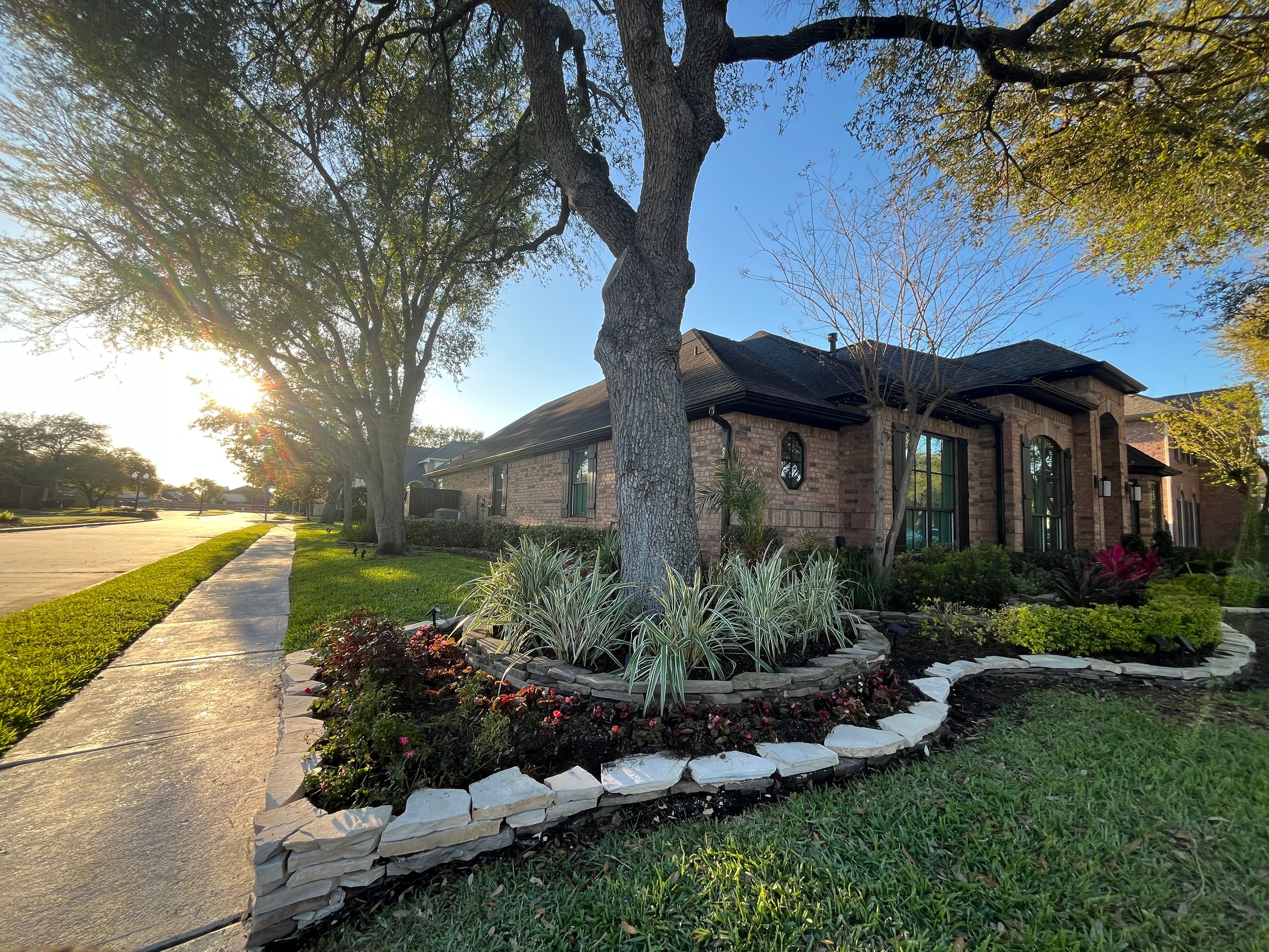  for Garza Lawncare & Tree Service in Pearland, TX